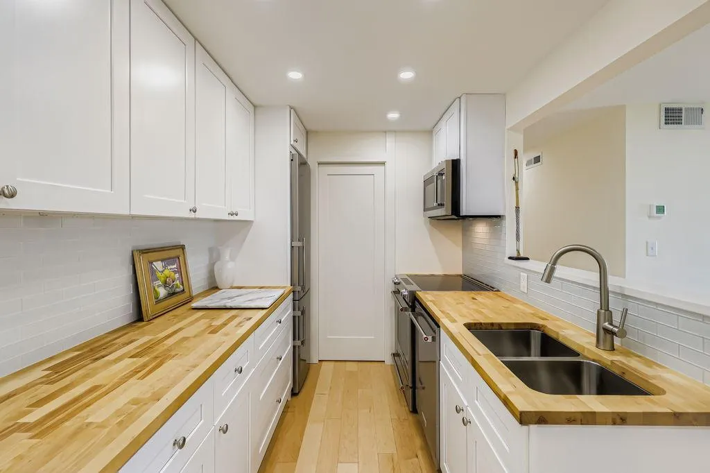 Photo 6 of 334 Cherokee Avenue Unit 108