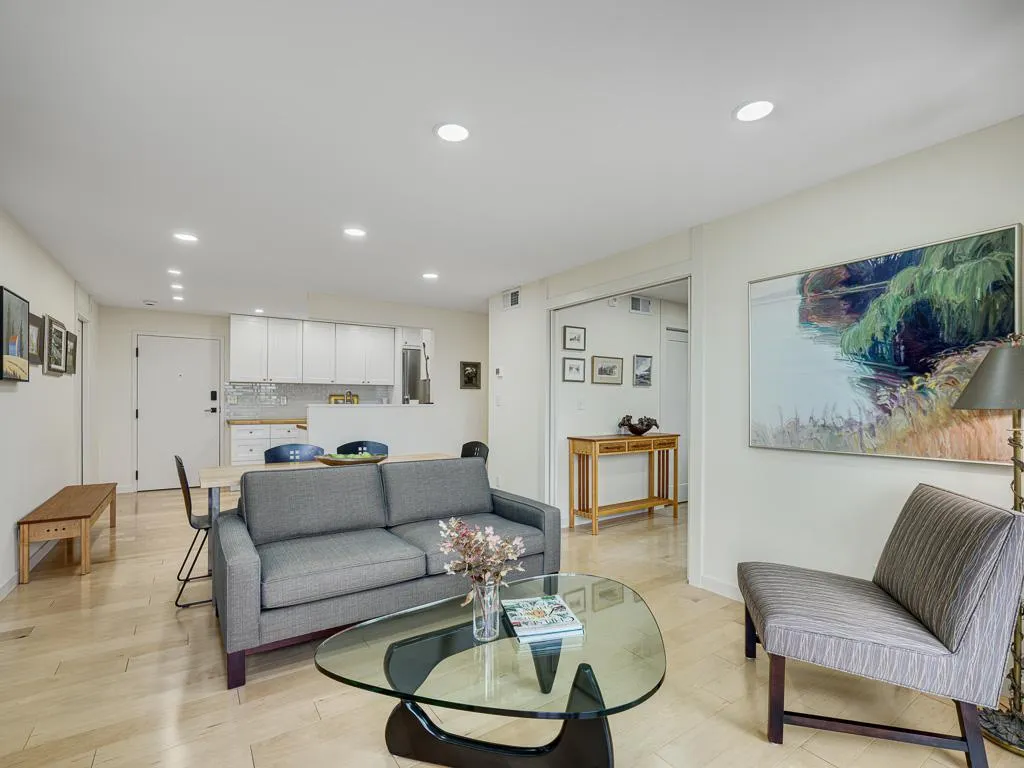 Photo 5 of 334 Cherokee Avenue Unit 108