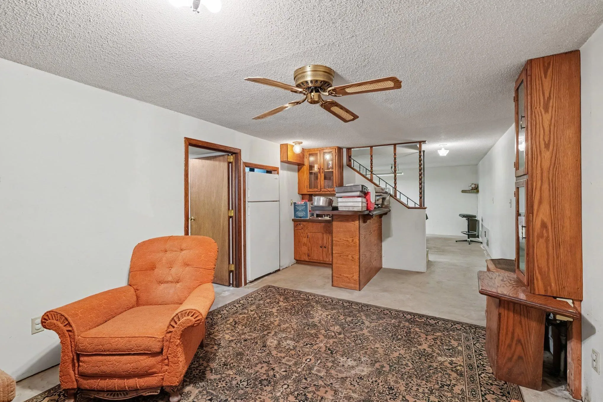 Photo 23 of 12612 Scharber Street