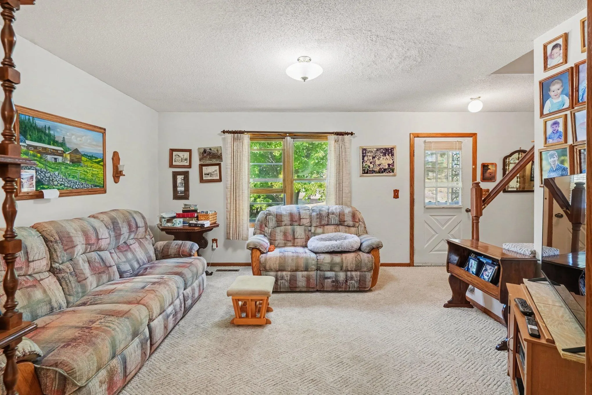 Photo 5 of 12612 Scharber Street