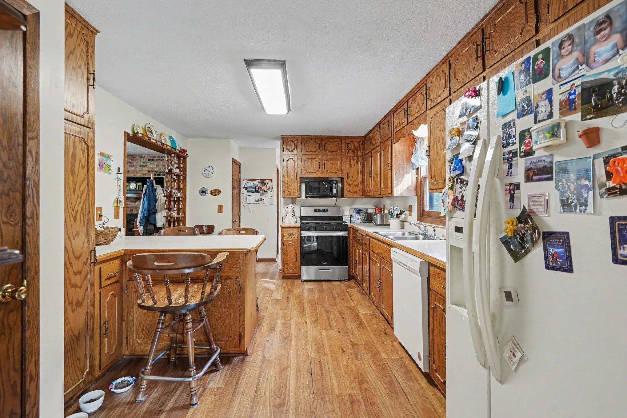 Photo 7 of 12612 Scharber Street