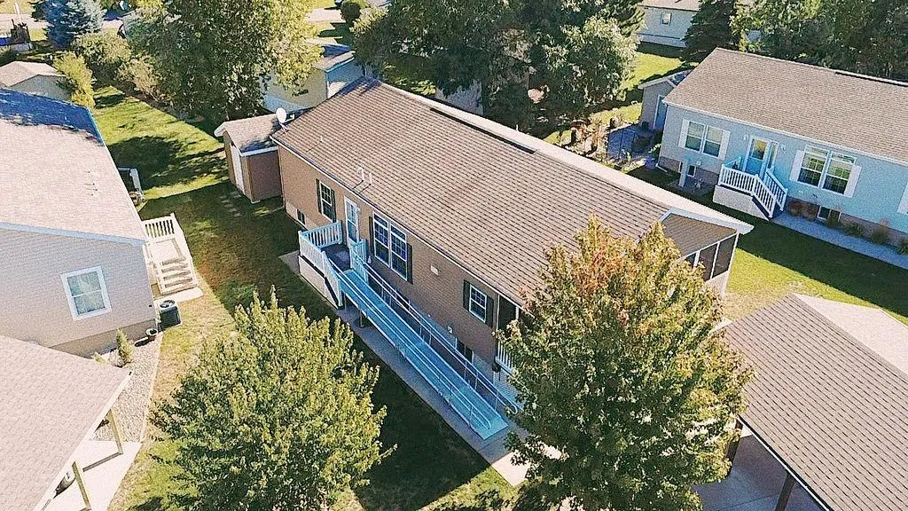 Photo 29 of 2200 Black Pine Drive