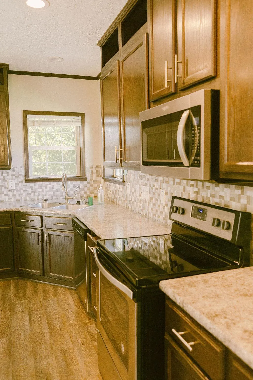 Photo 8 of 2200 Black Pine Drive