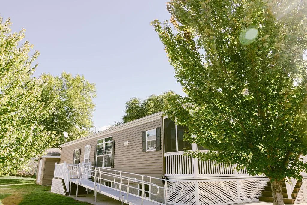 Photo 3 of 2200 Black Pine Drive