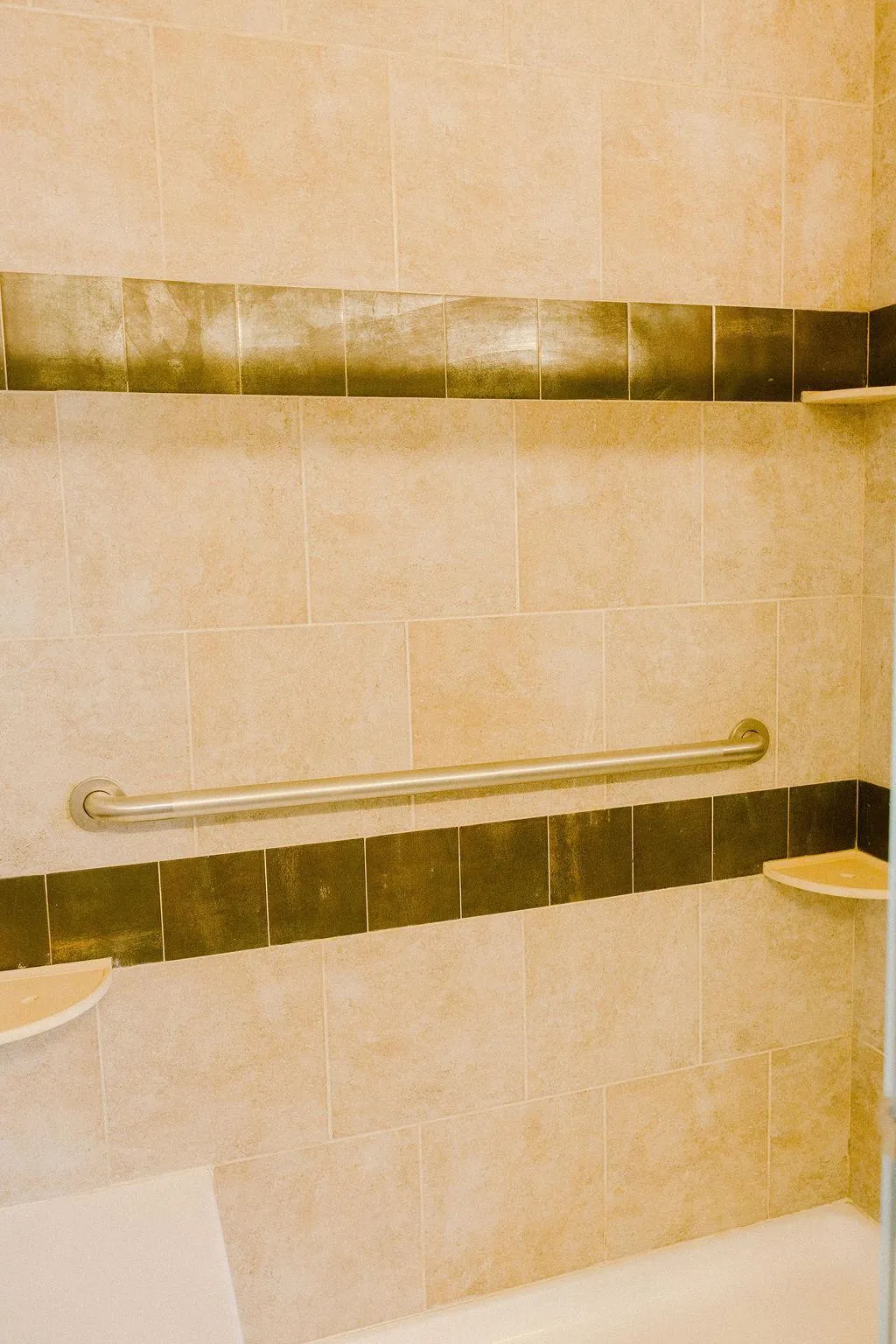 Photo 18 of 2200 Black Pine Drive