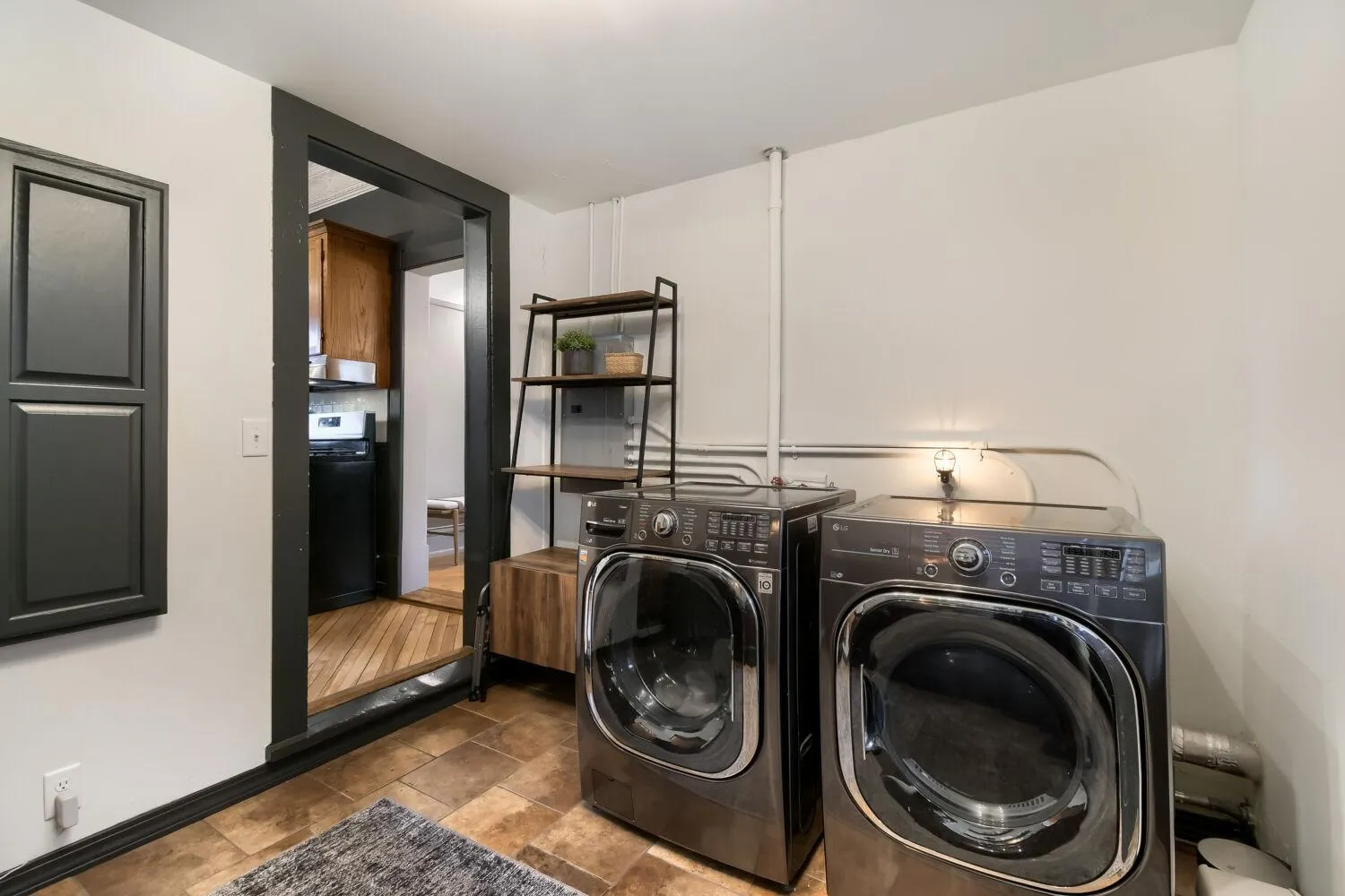 Photo 19 of 206 Eddy Street