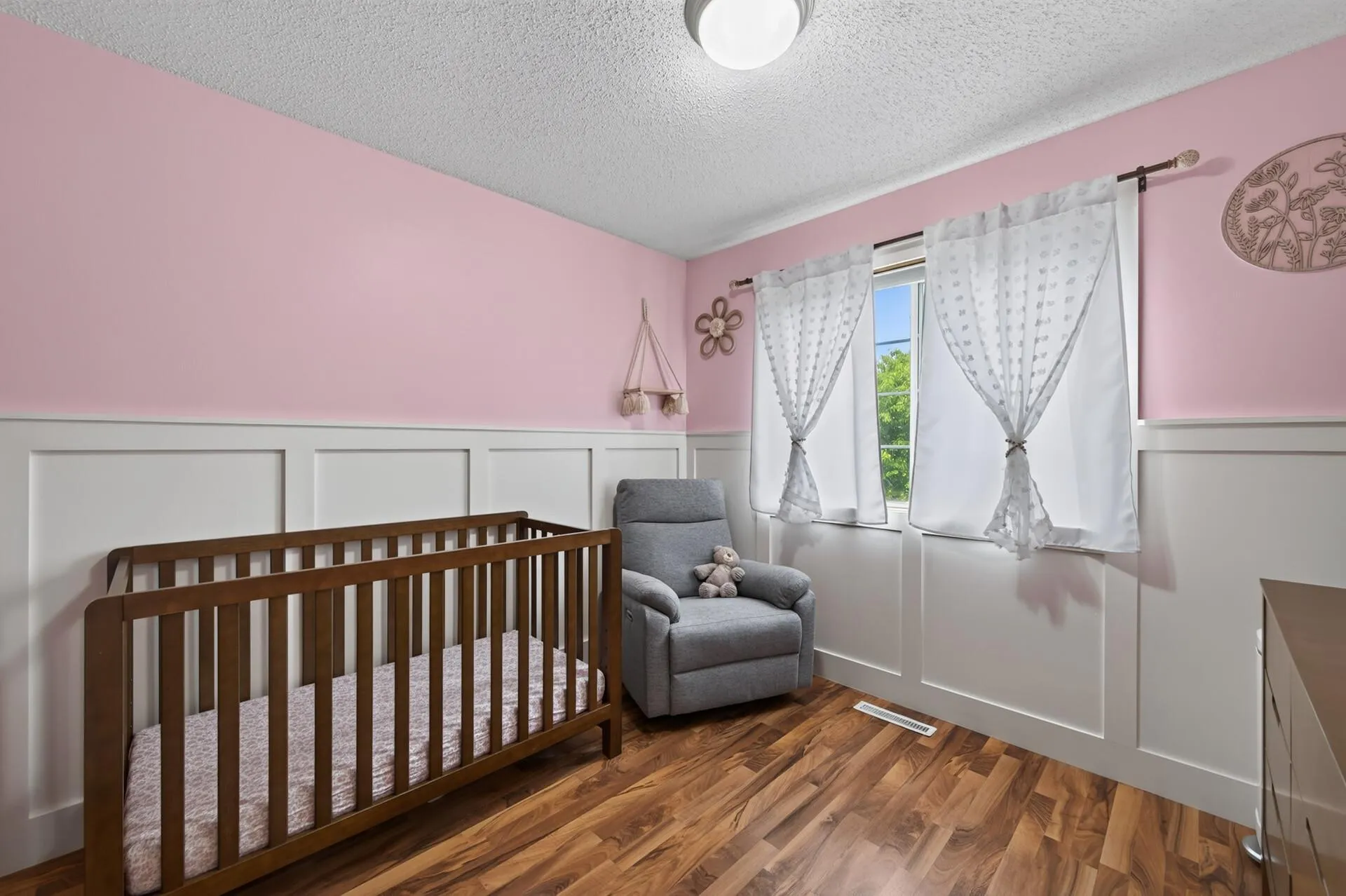 Photo 18 of 7803 Oak Court