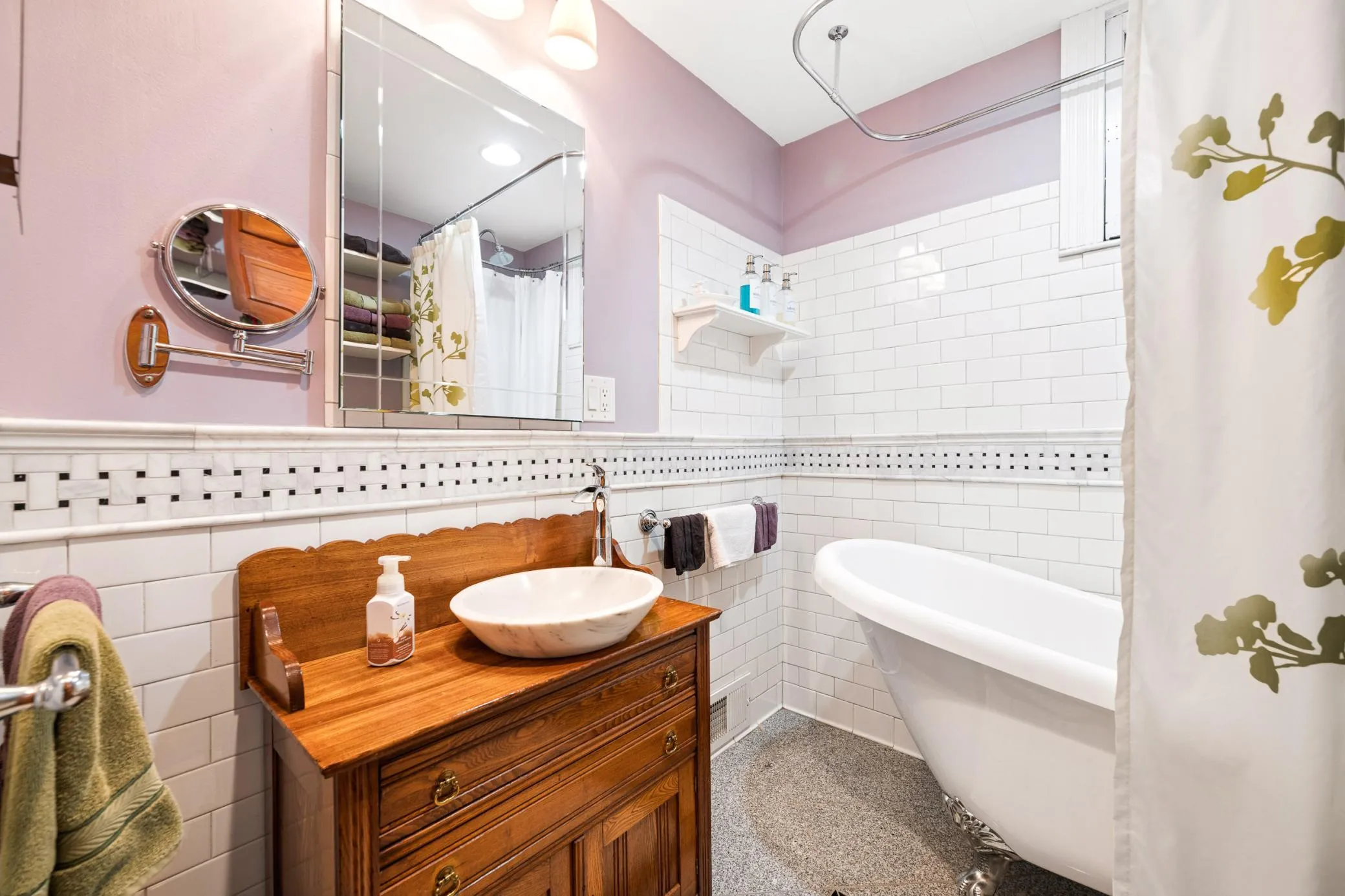 Photo 36 of 312 7th S Avenue