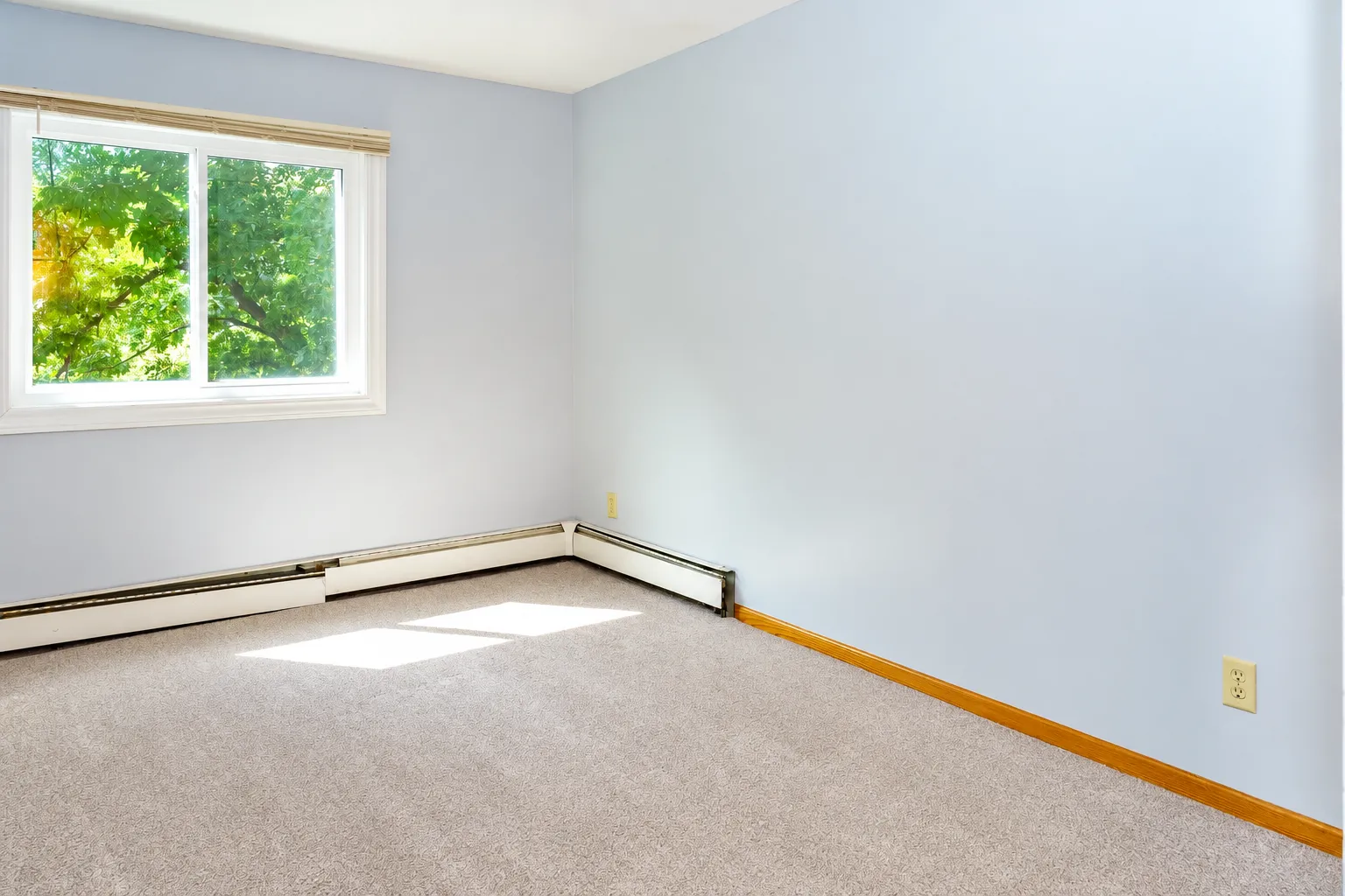 Photo 9 of 1601 N Innsbruck Drive Unit 373ne