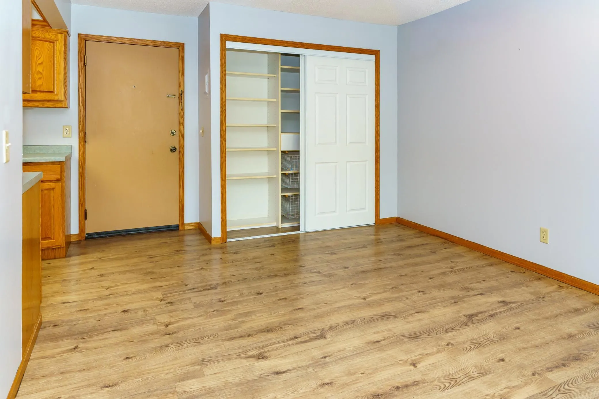Photo 11 of 1601 N Innsbruck Drive Unit 373ne