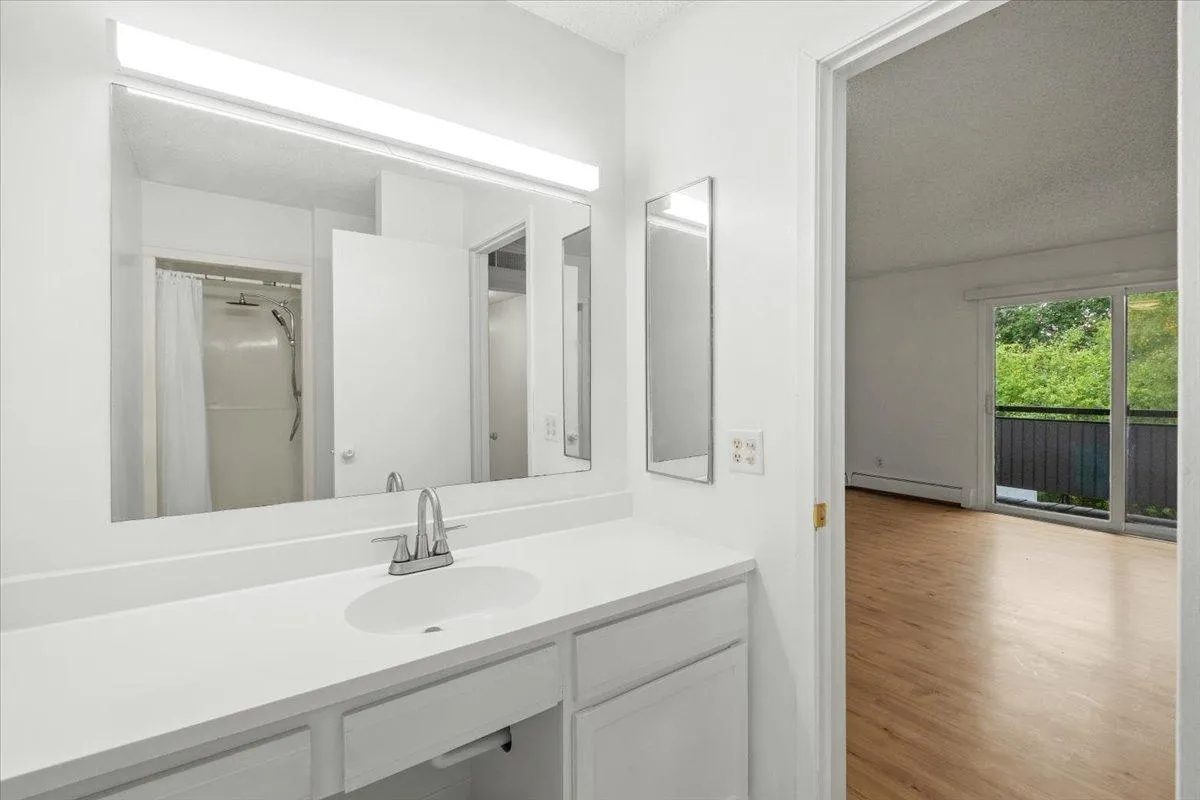 Photo 19 of 13709 Nicollet Avenue Unit 301