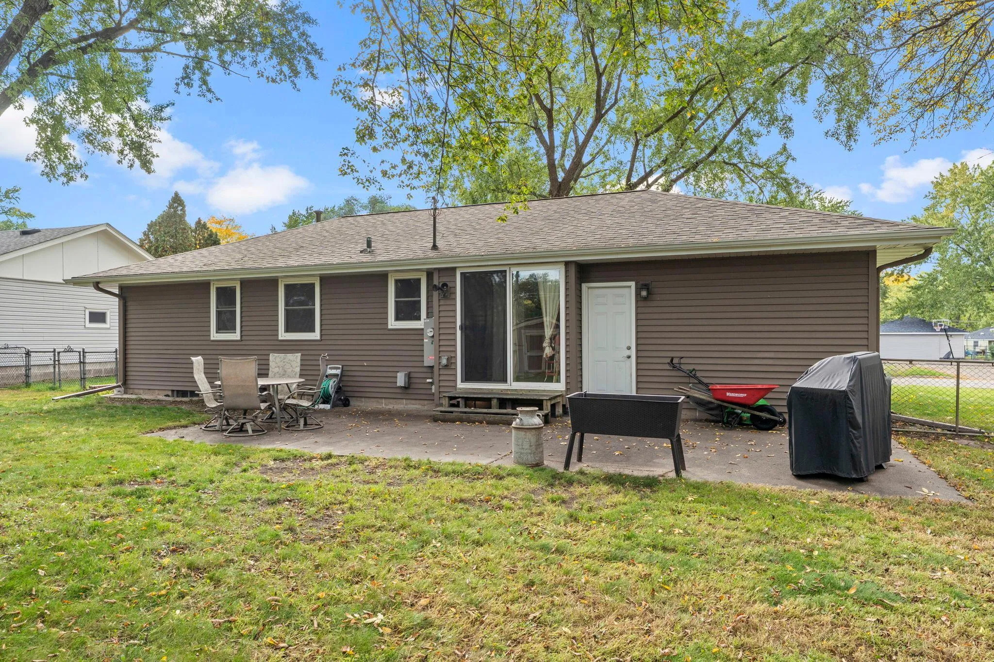 Photo 12 of 11833 Ilex Nw Street