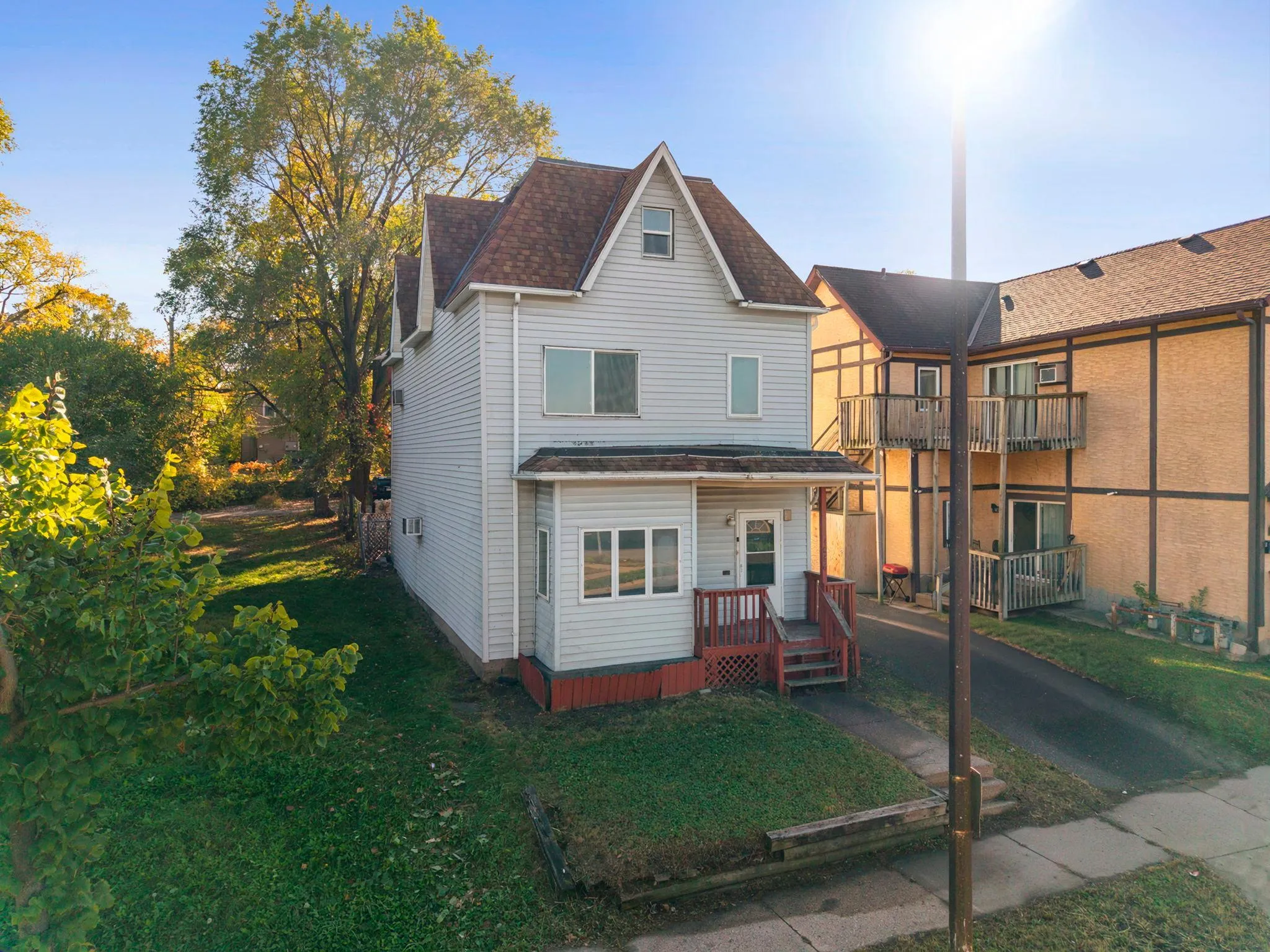 Photo 43 of 1066 Ross Avenue