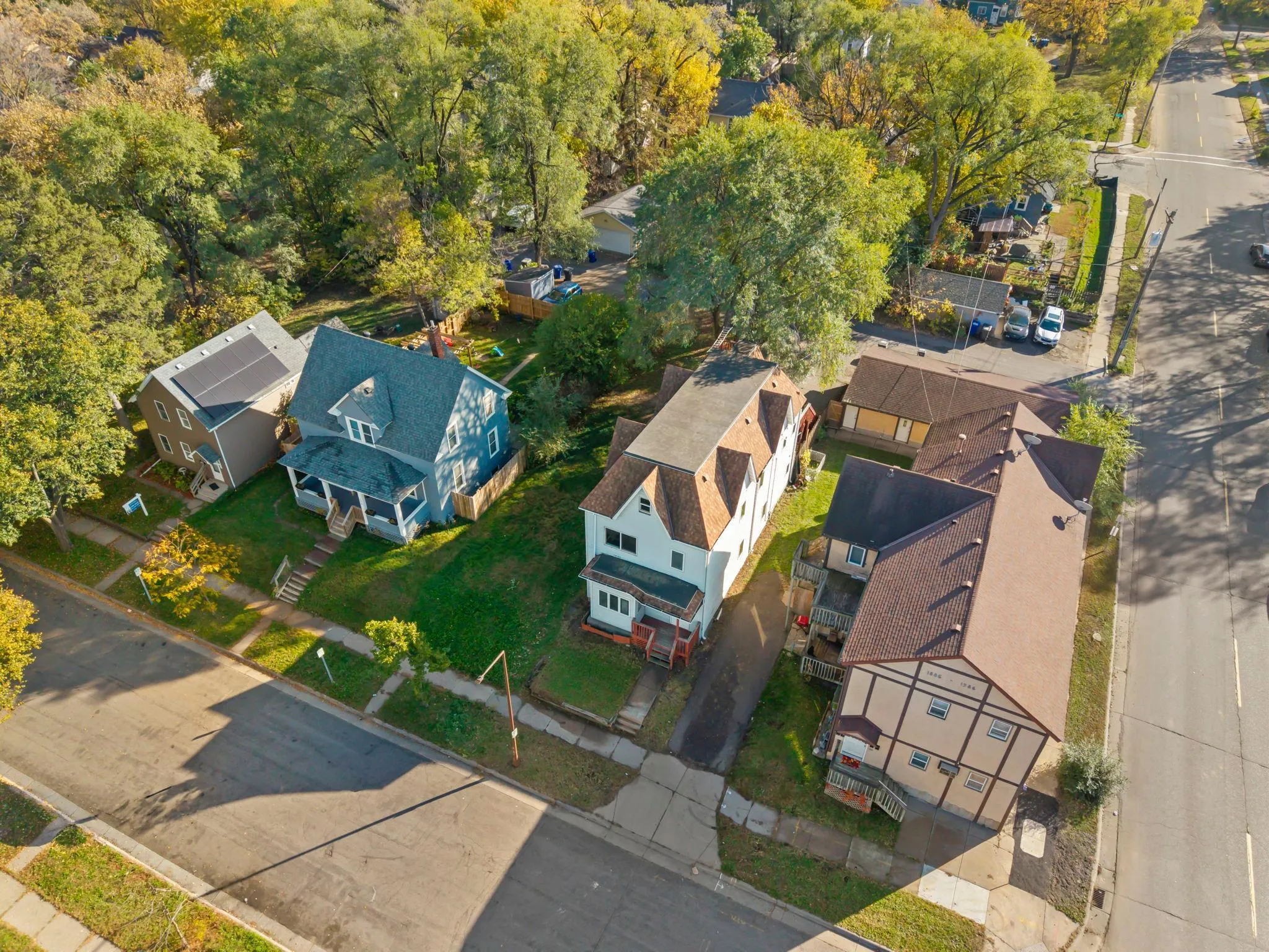 Photo 38 of 1066 Ross Avenue