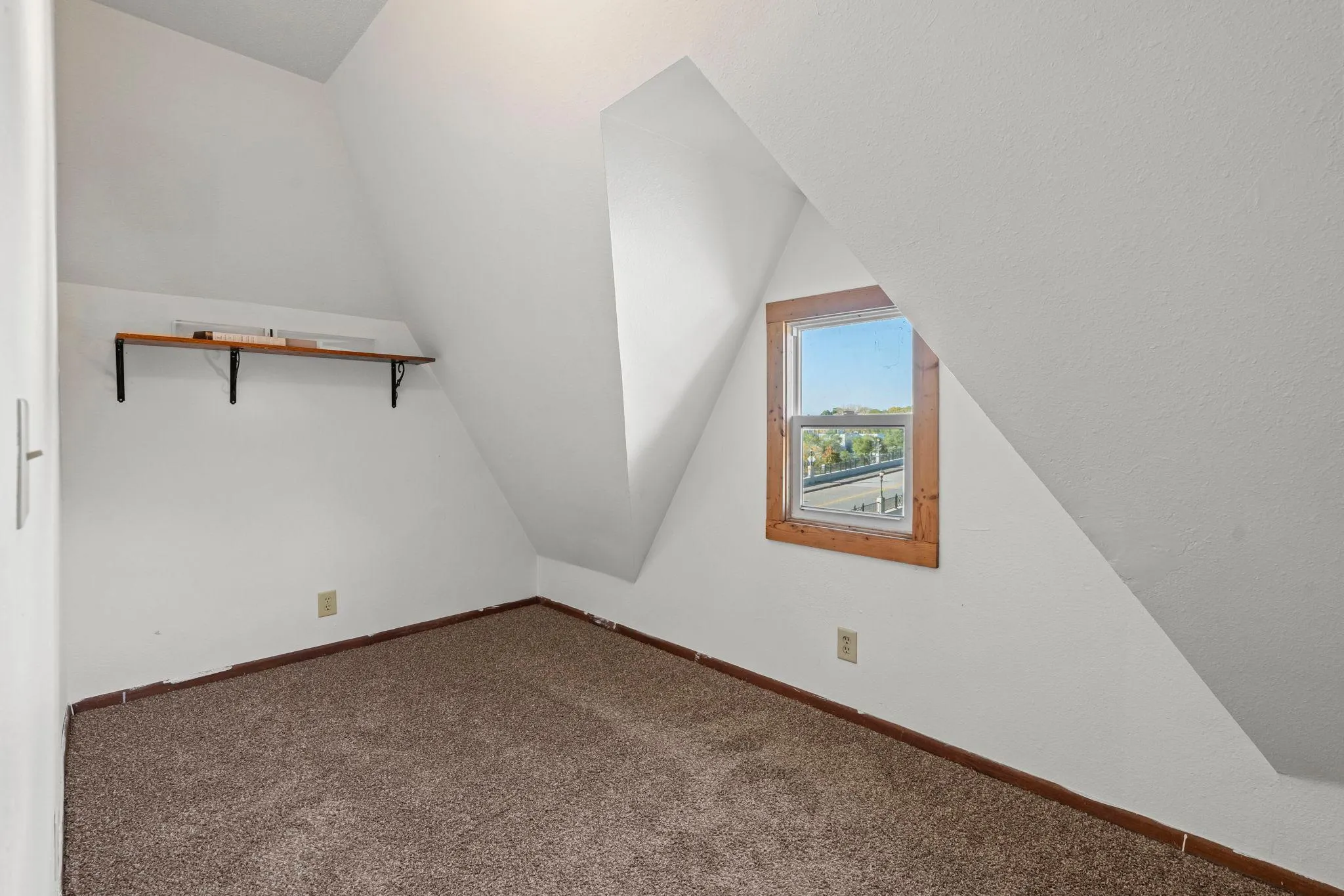 Photo 20 of 1066 Ross Avenue