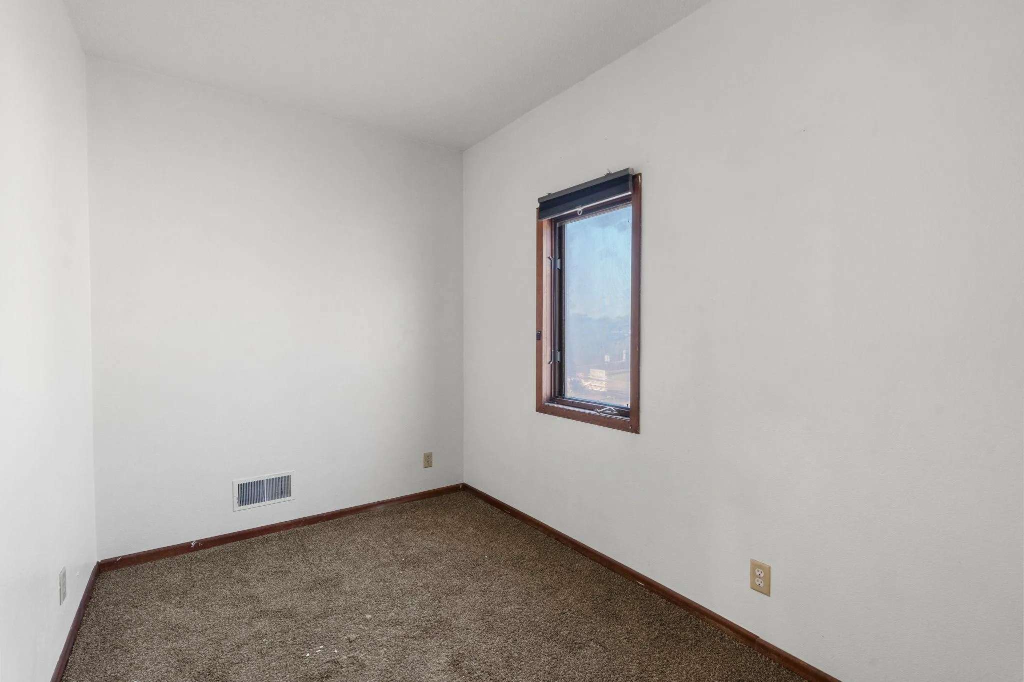 Photo 10 of 1066 Ross Avenue