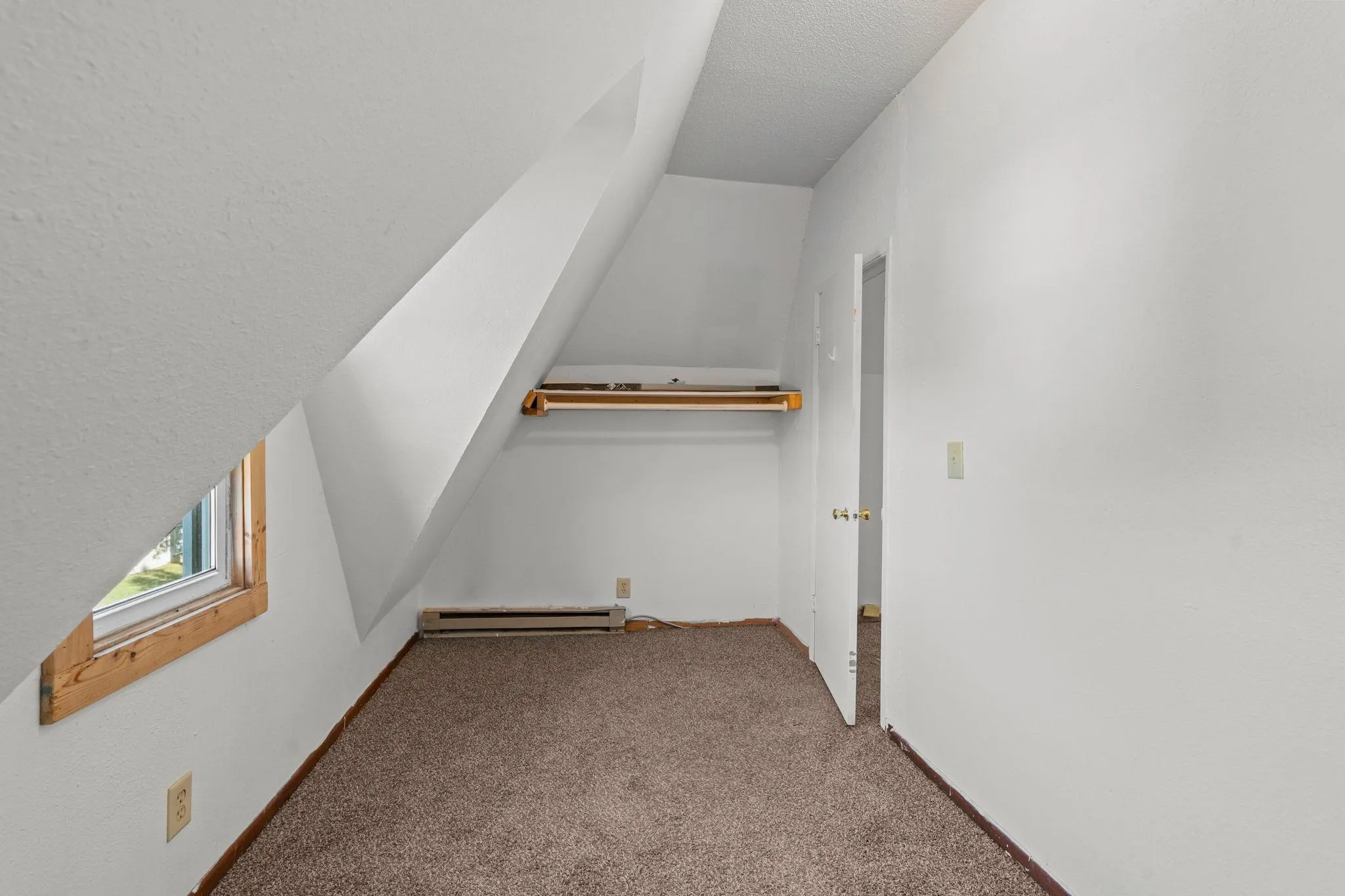 Photo 21 of 1066 Ross Avenue