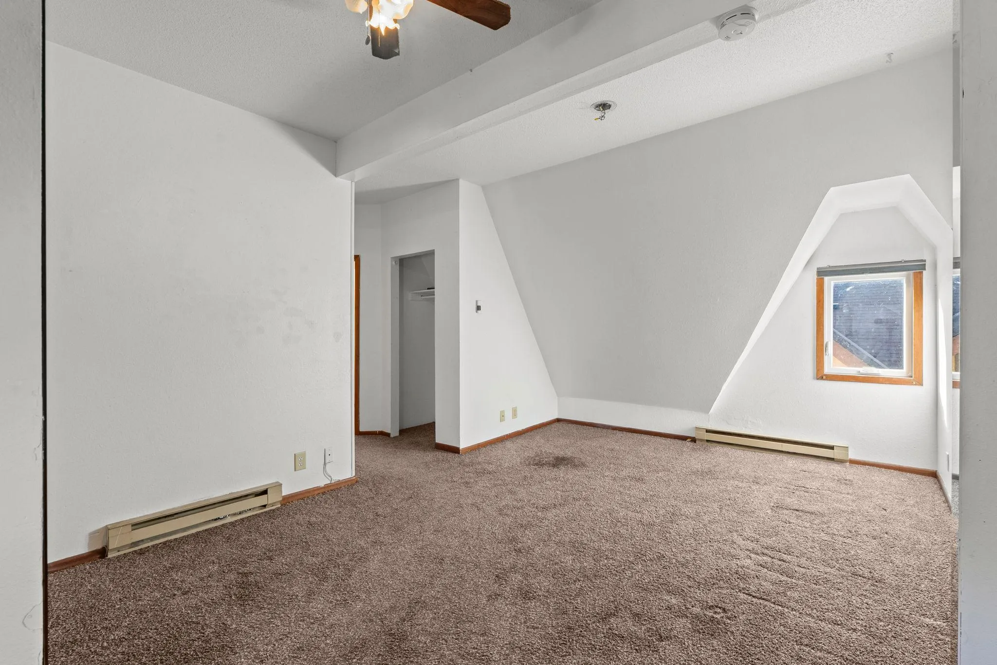 Photo 22 of 1066 Ross Avenue