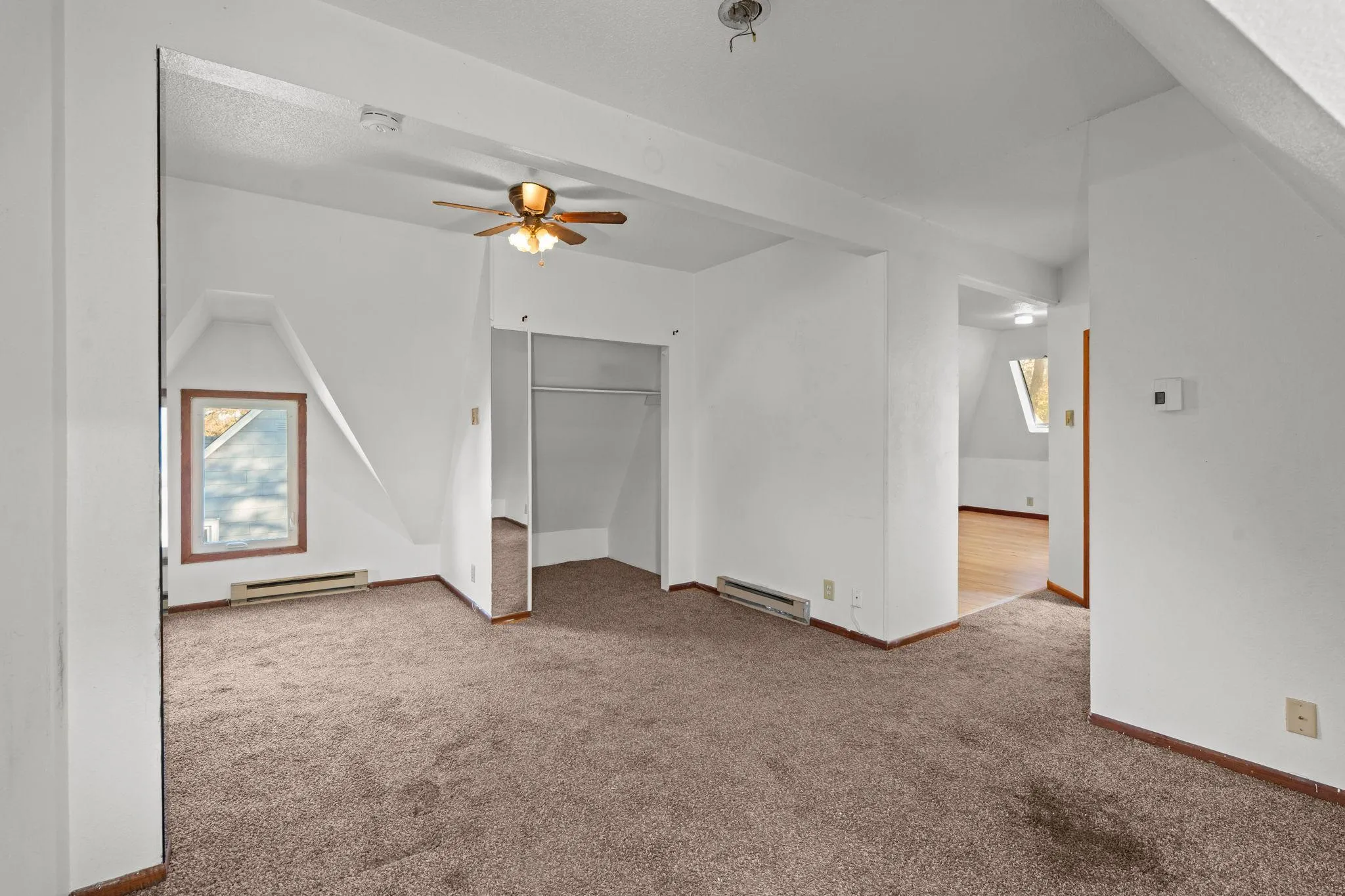 Photo 18 of 1066 Ross Avenue