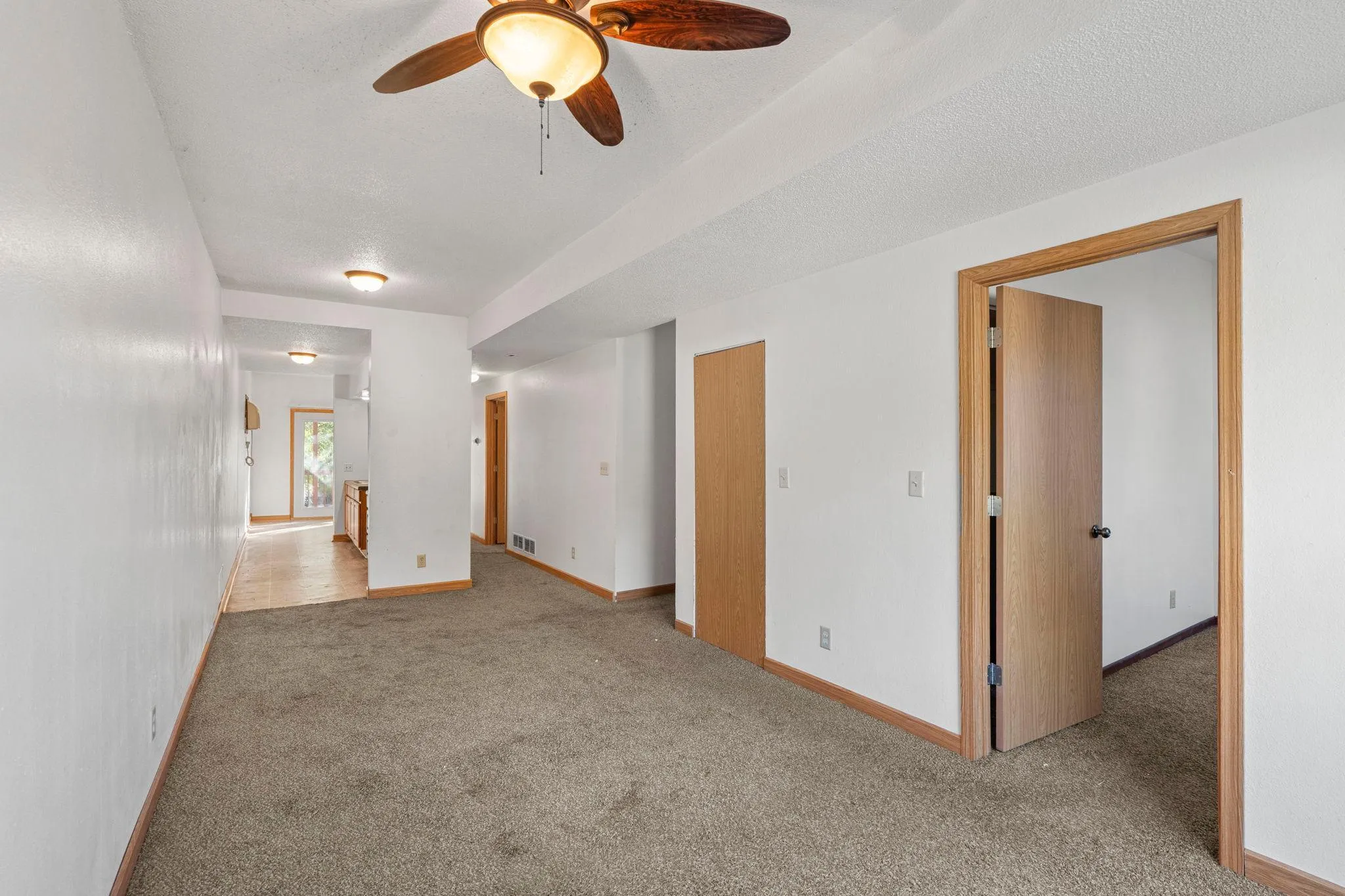 Photo 5 of 1066 Ross Avenue