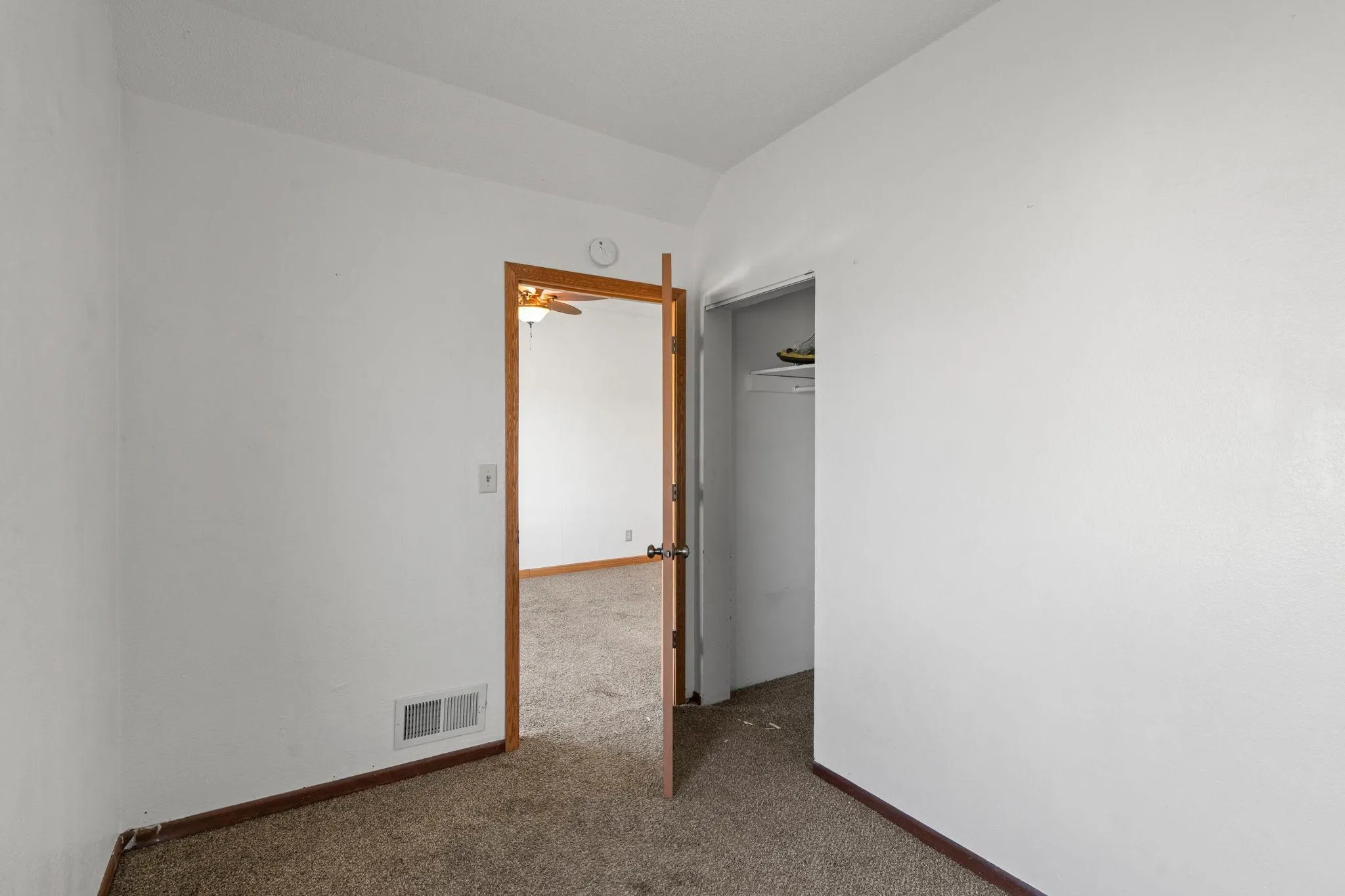 Photo 11 of 1066 Ross Avenue