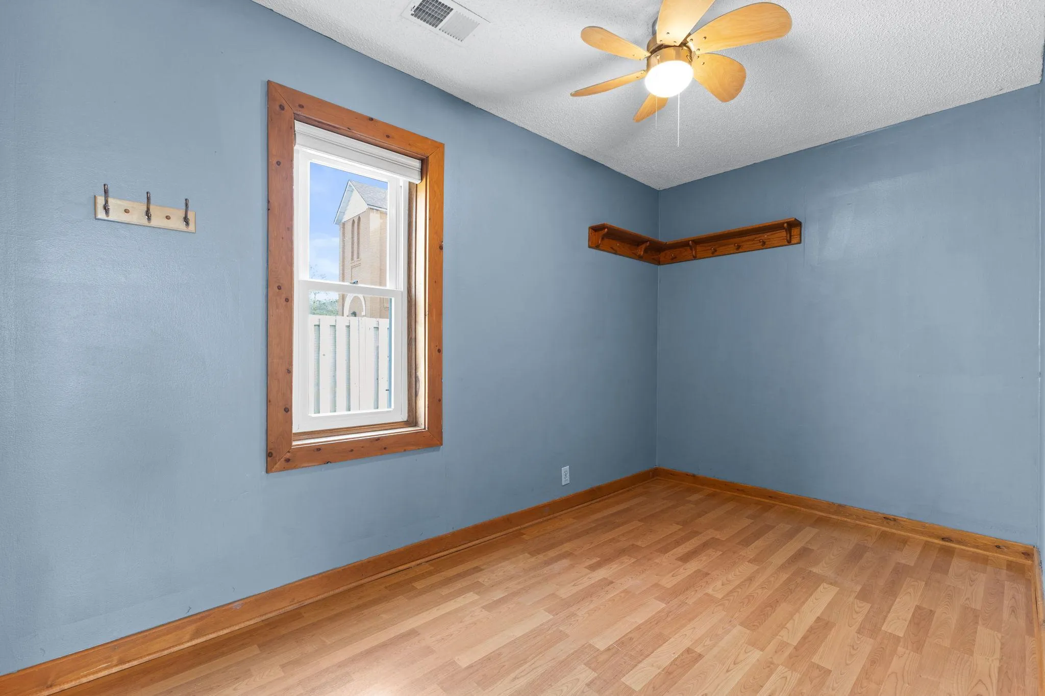 Photo 12 of 312 2nd N Street
