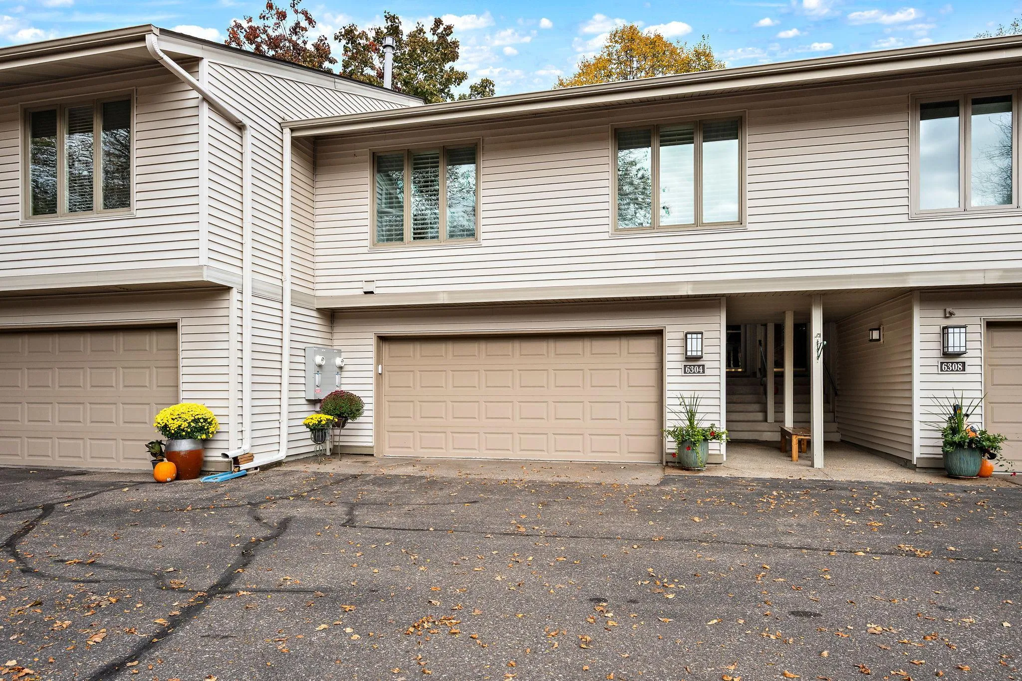 Photo 2 of 6304 Red Fox Lane