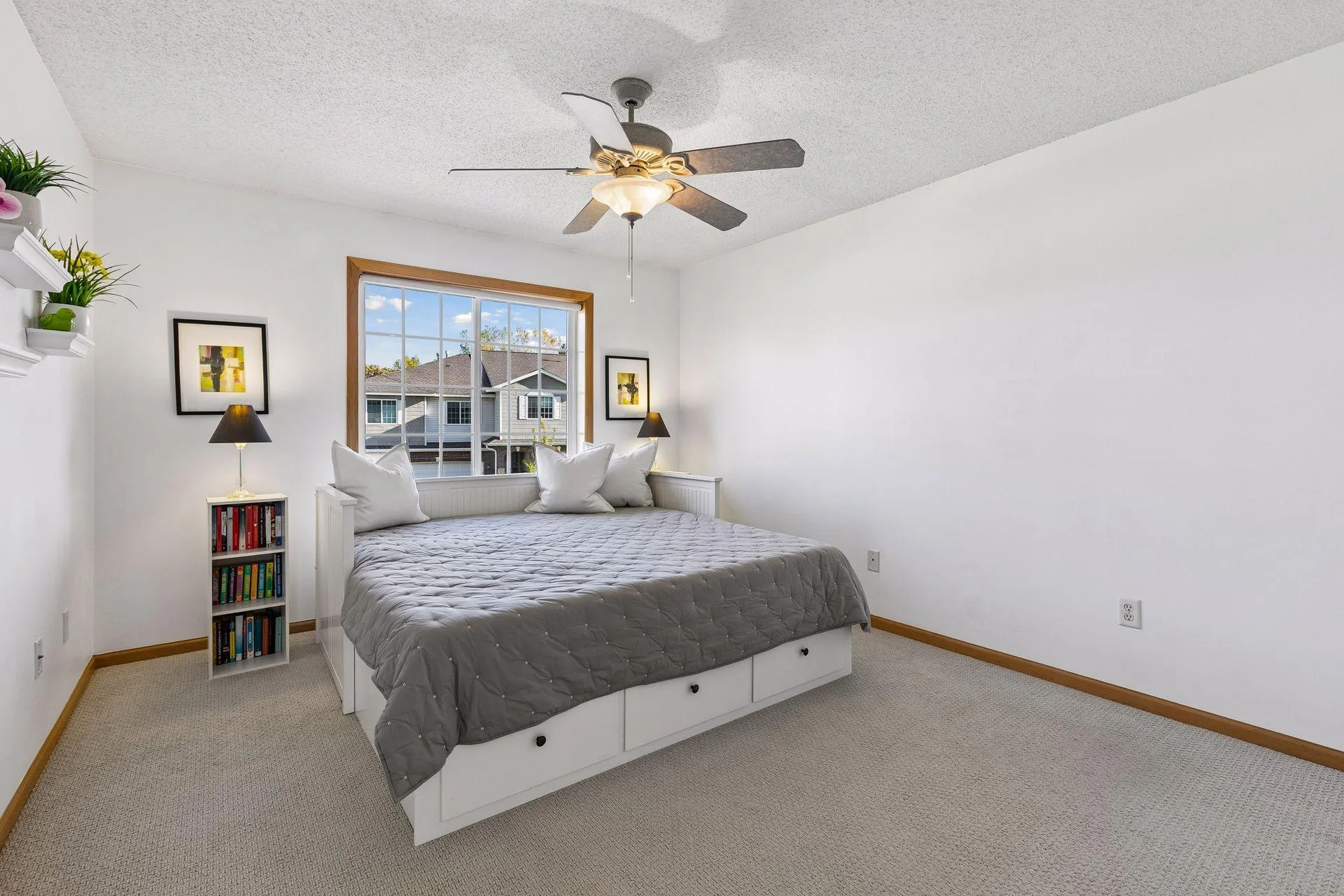 Photo 9 of 18847 Inca Avenue