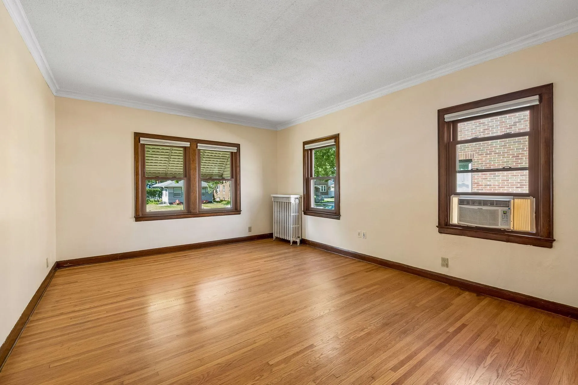 Photo 9 of 4731 Nicollet Avenue Unit 2