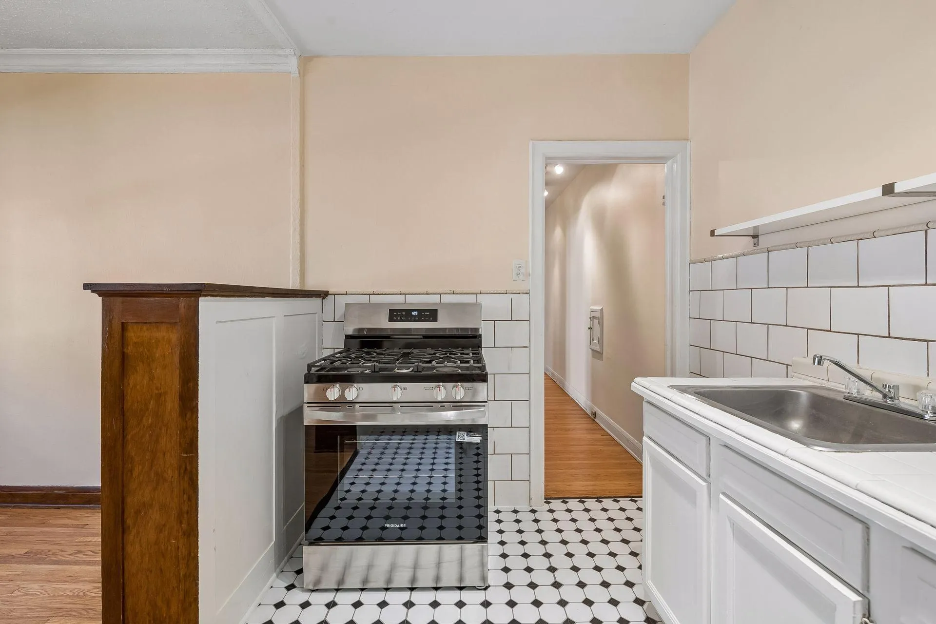 Photo 21 of 4731 Nicollet Avenue Unit 2