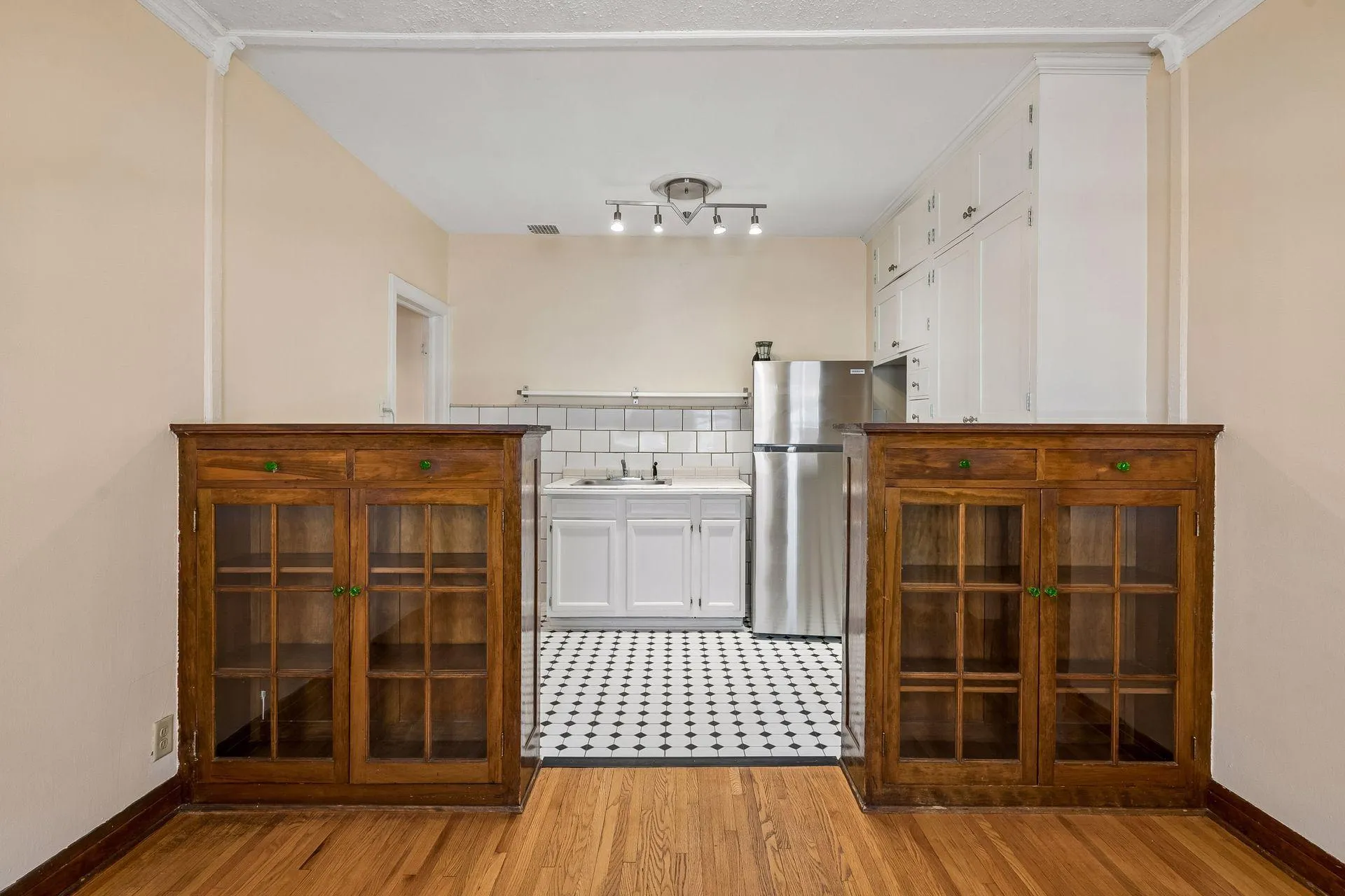 Photo 15 of 4731 Nicollet Avenue Unit 2