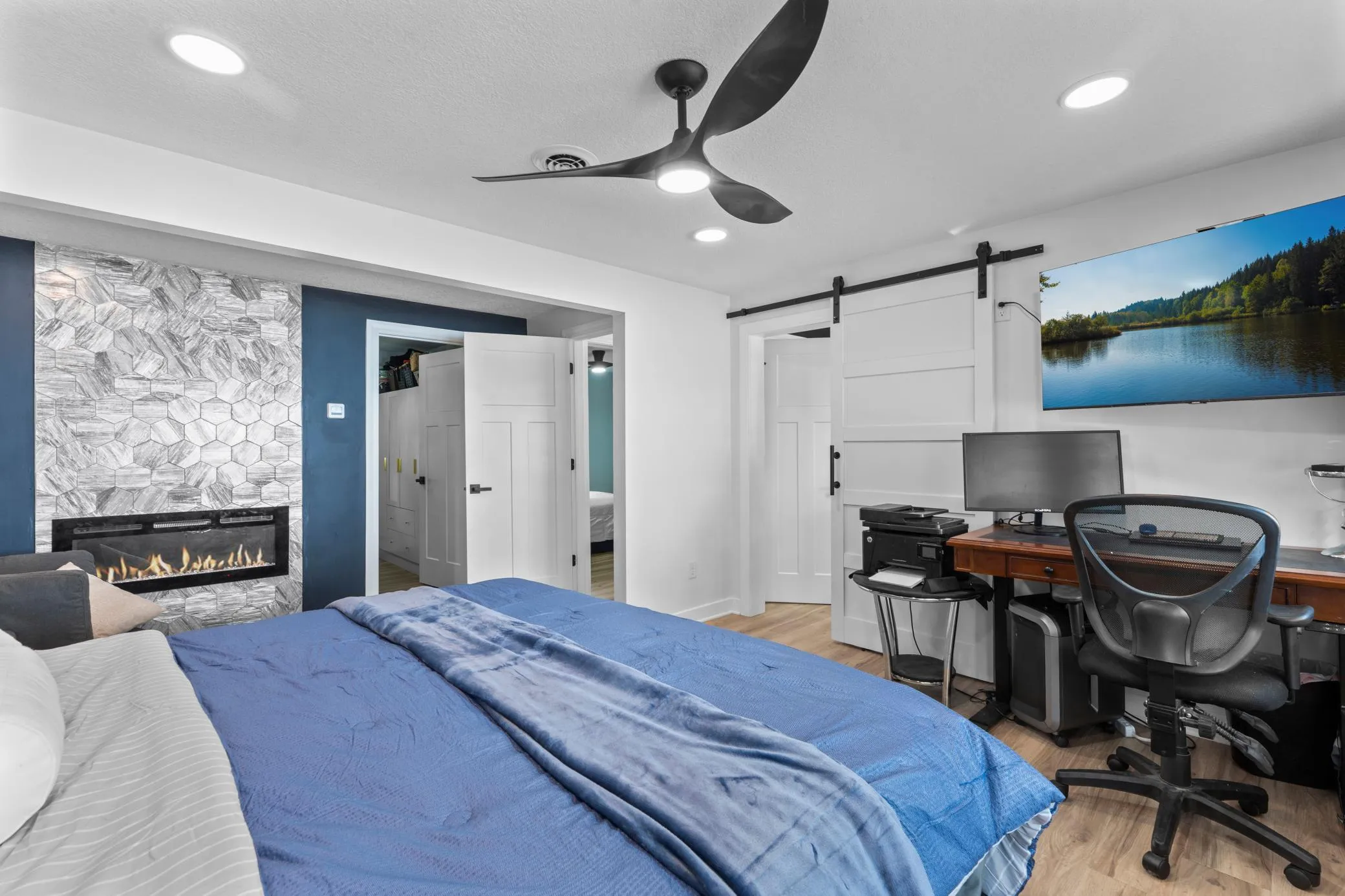 Photo 35 of 11325 Interlachen Road