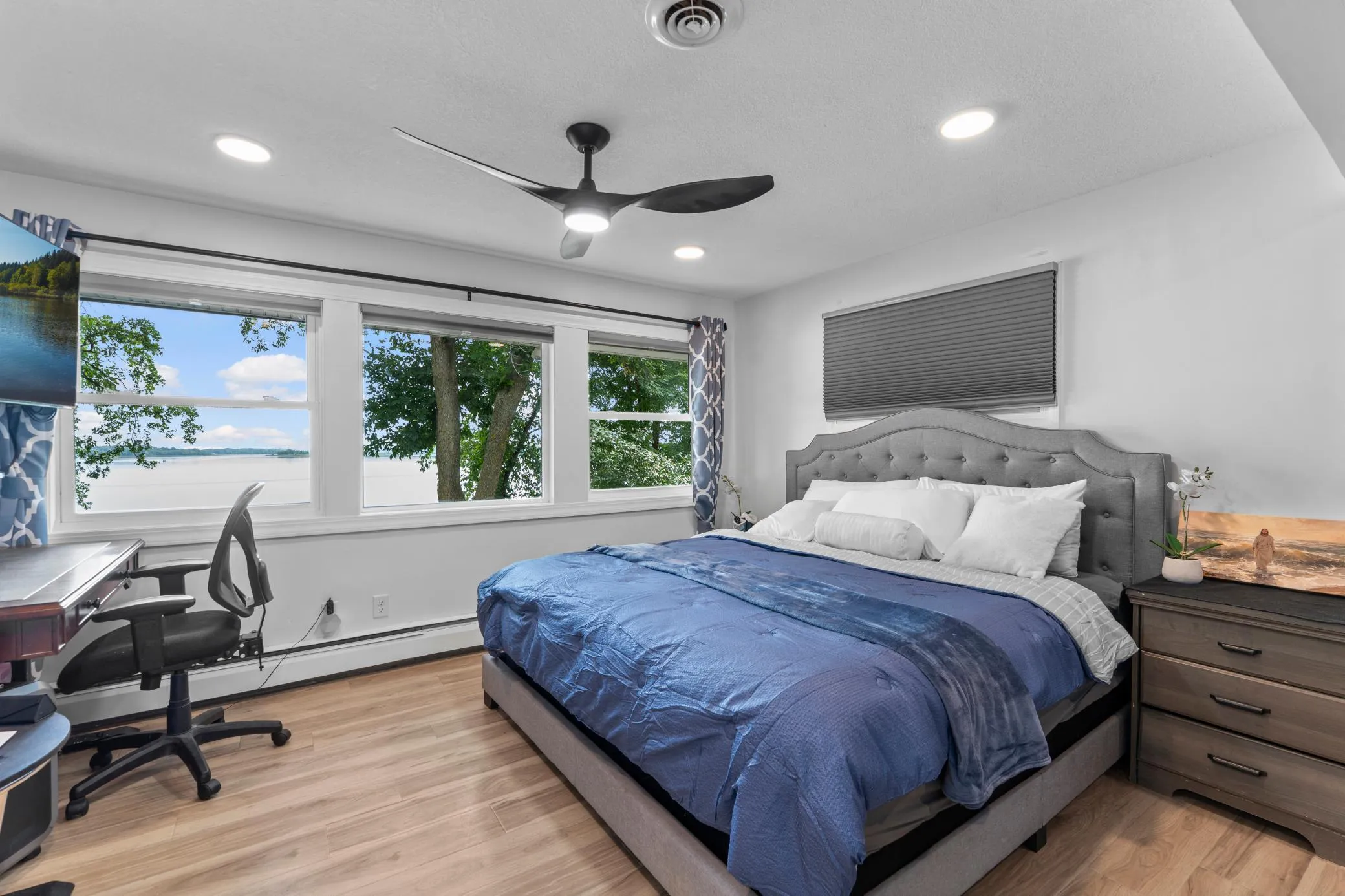 Photo 34 of 11325 Interlachen Road