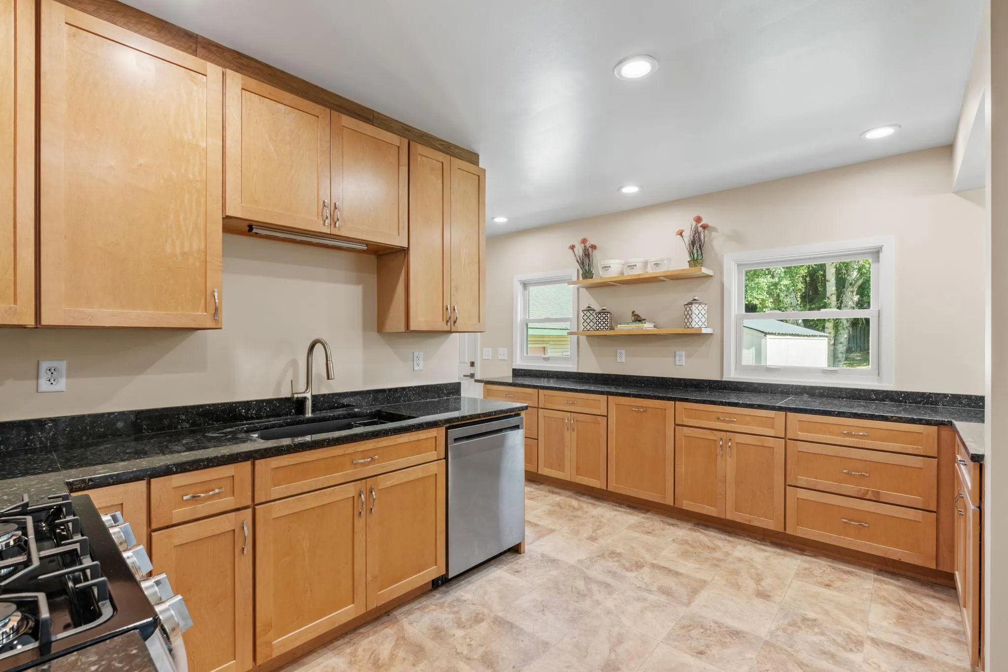 Photo 16 of 4753 Burns Road