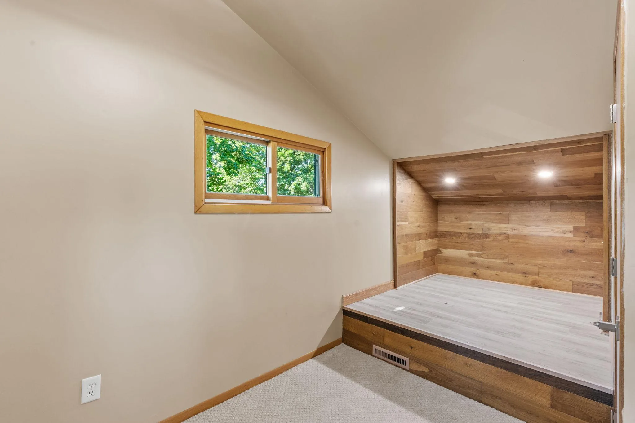 Photo 42 of 4753 Burns Road