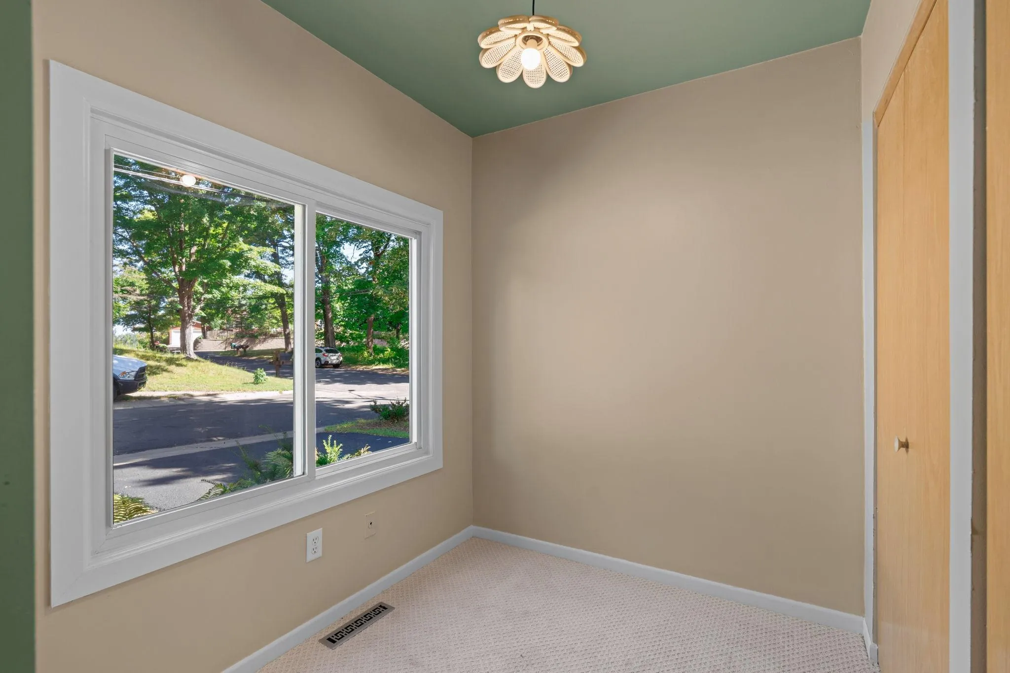 Photo 27 of 4753 Burns Road