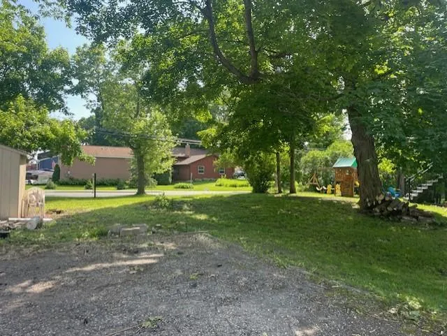 Photo 7 of 1689 Canary Lane
