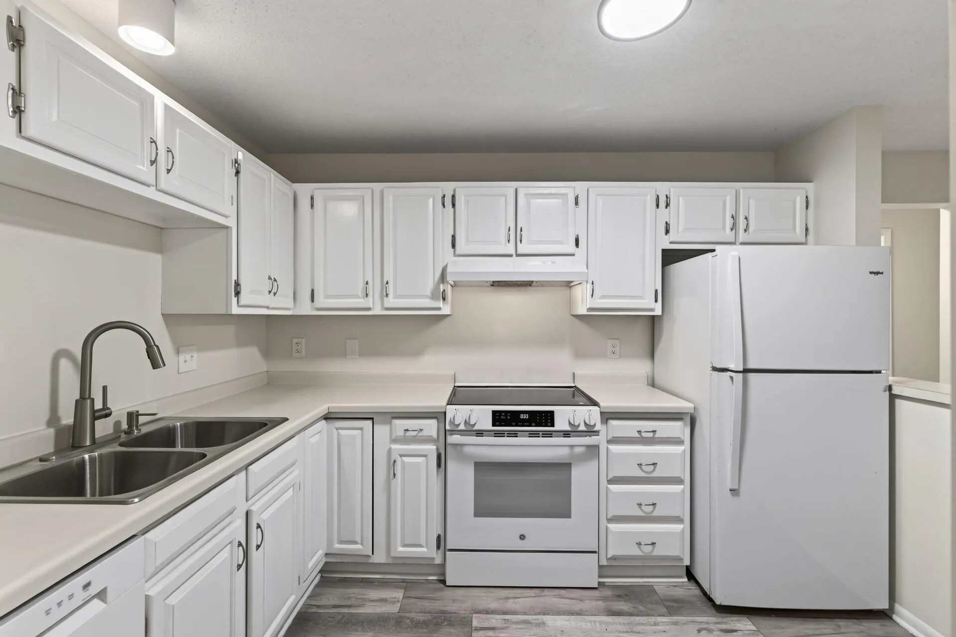 Photo 13 of 4625 Minnetonka Boulevard Unit 202