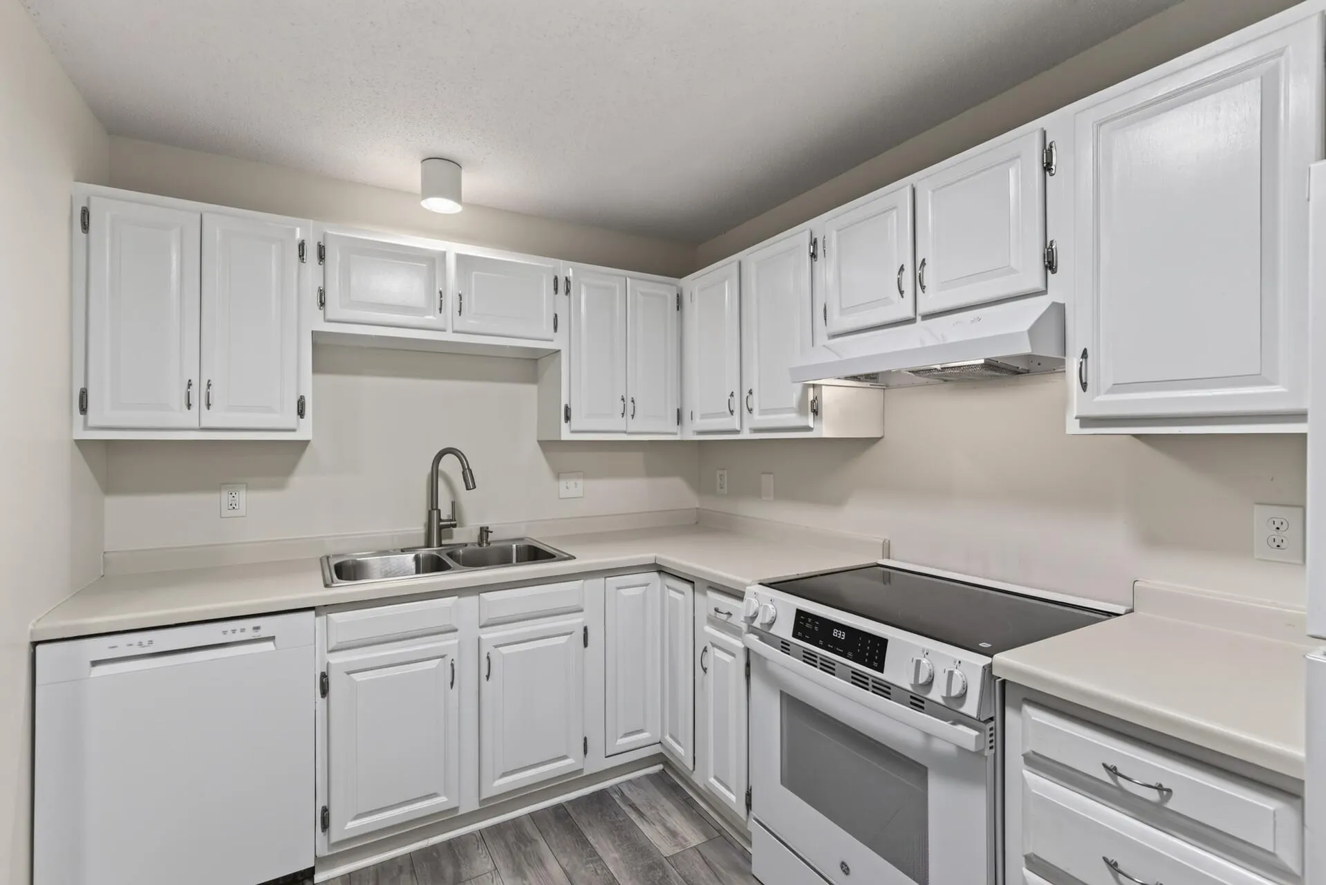 Photo 14 of 4625 Minnetonka Boulevard Unit 202