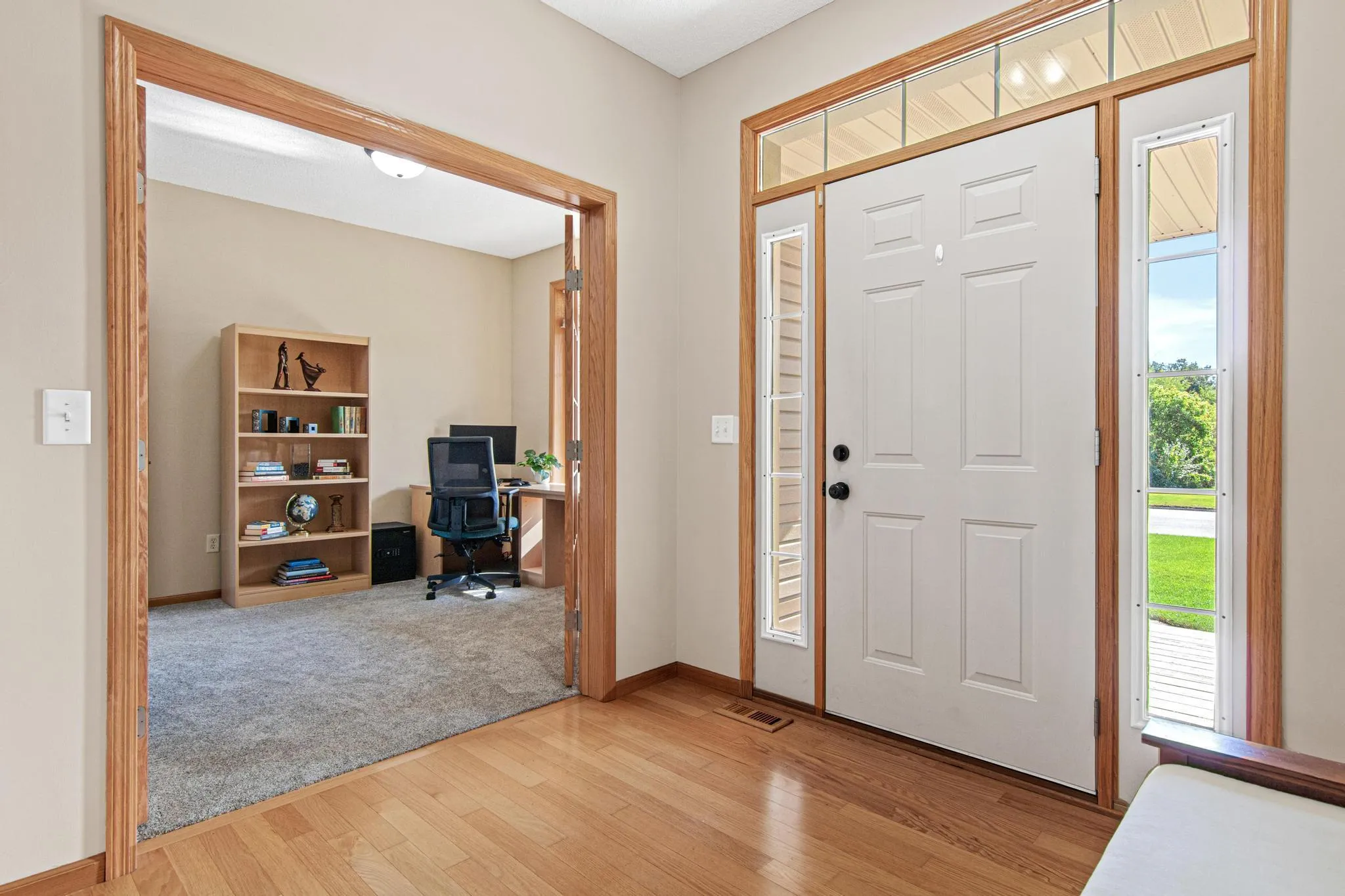 Photo 13 of 21394 Queen Nw Court