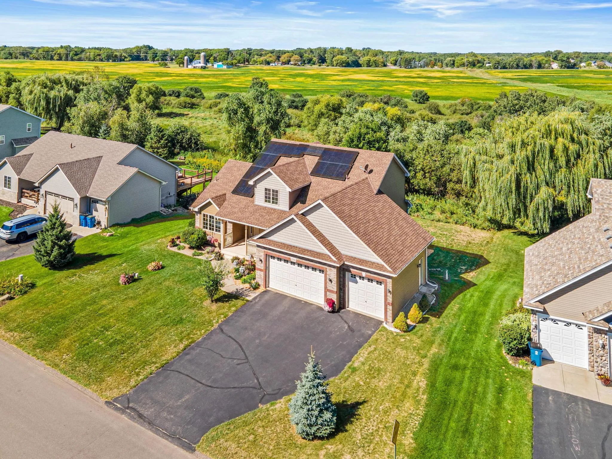 Photo 41 of 21394 Queen Nw Court
