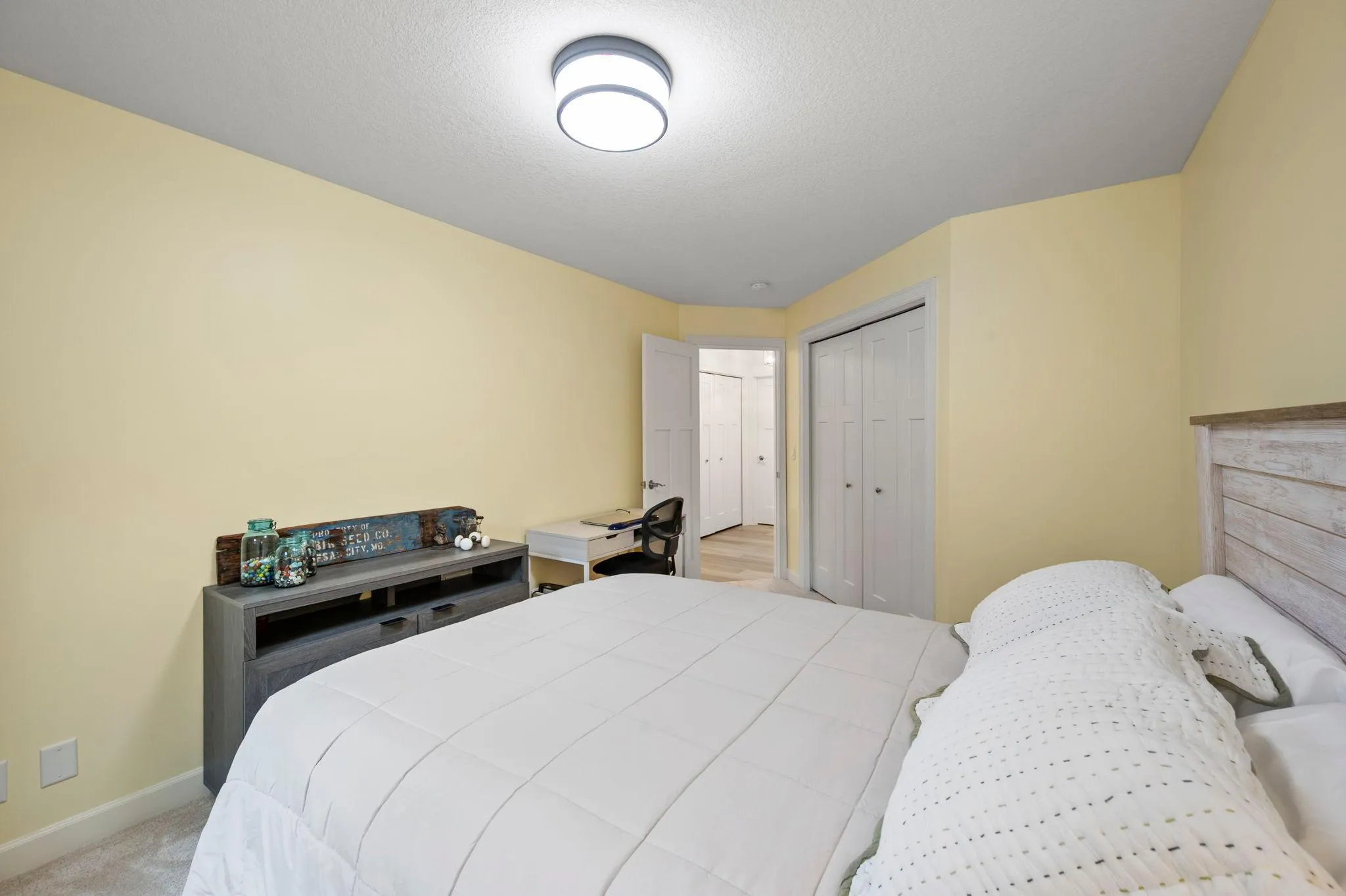 Photo 26 of 2670 Commerce Boulevard Unit 102