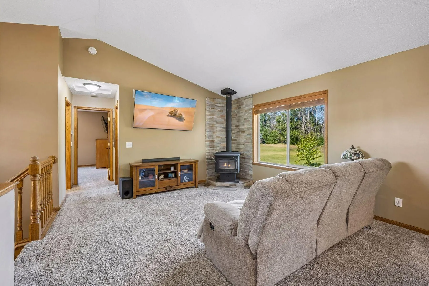Photo 14 of 40533 Golden Avenue