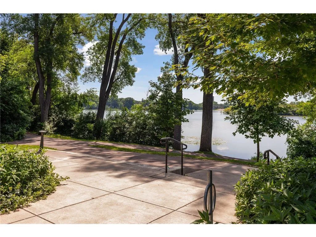 Photo 9 of 3521 W 21st Street