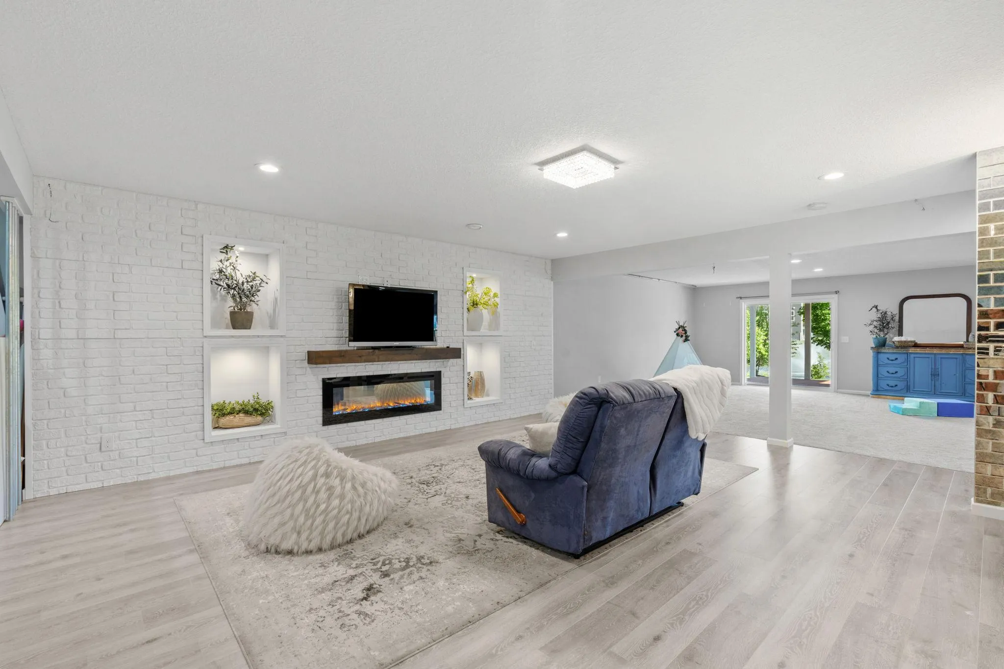 Photo 82 of 16115 57th N Place