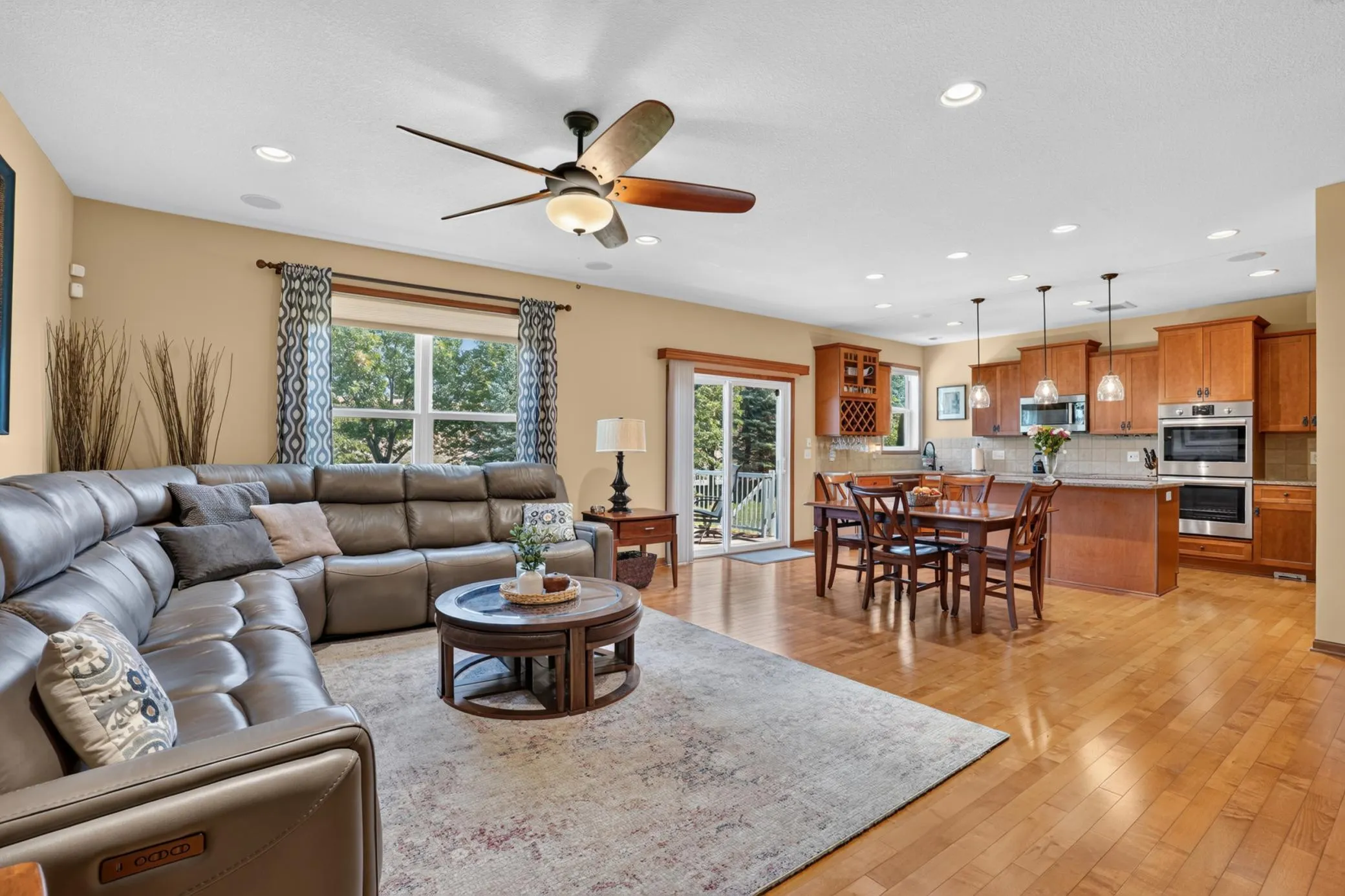 Photo 17 of 15211 Plumstone Drive