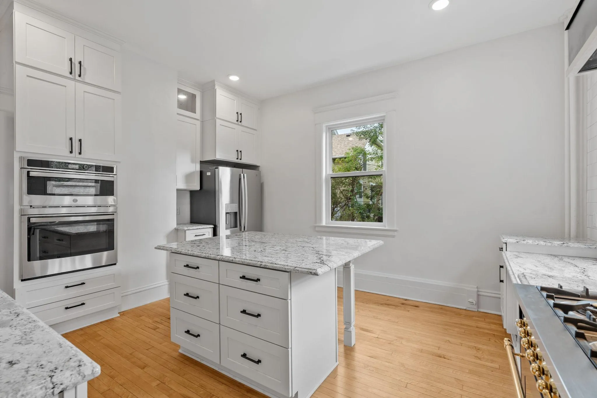 Photo 64 of 794 Lincoln Avenue