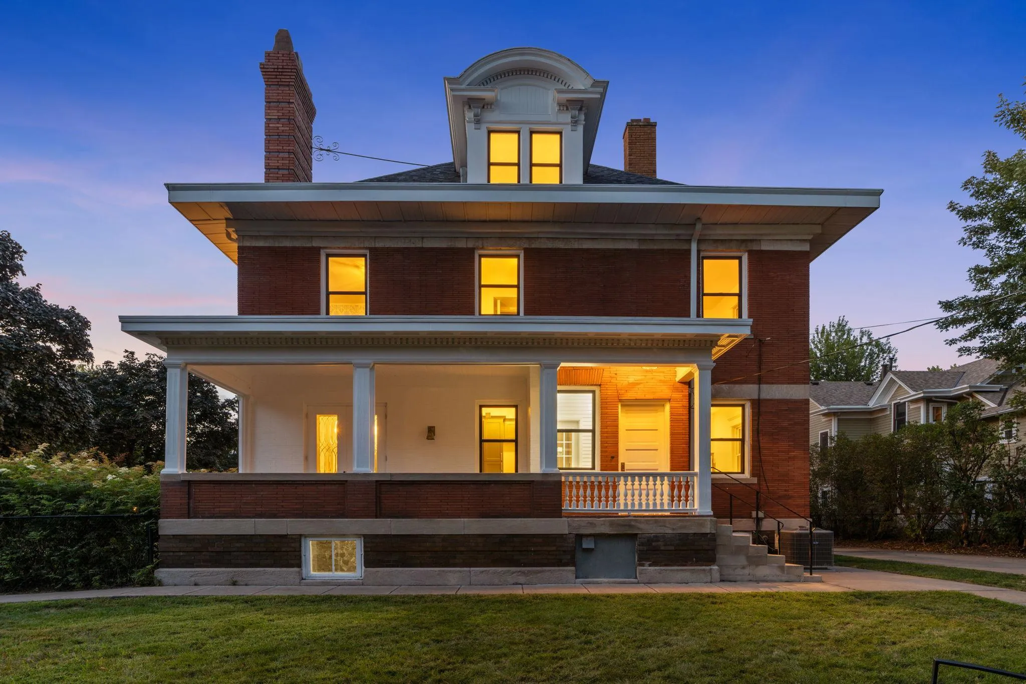 Photo 11 of 794 Lincoln Avenue