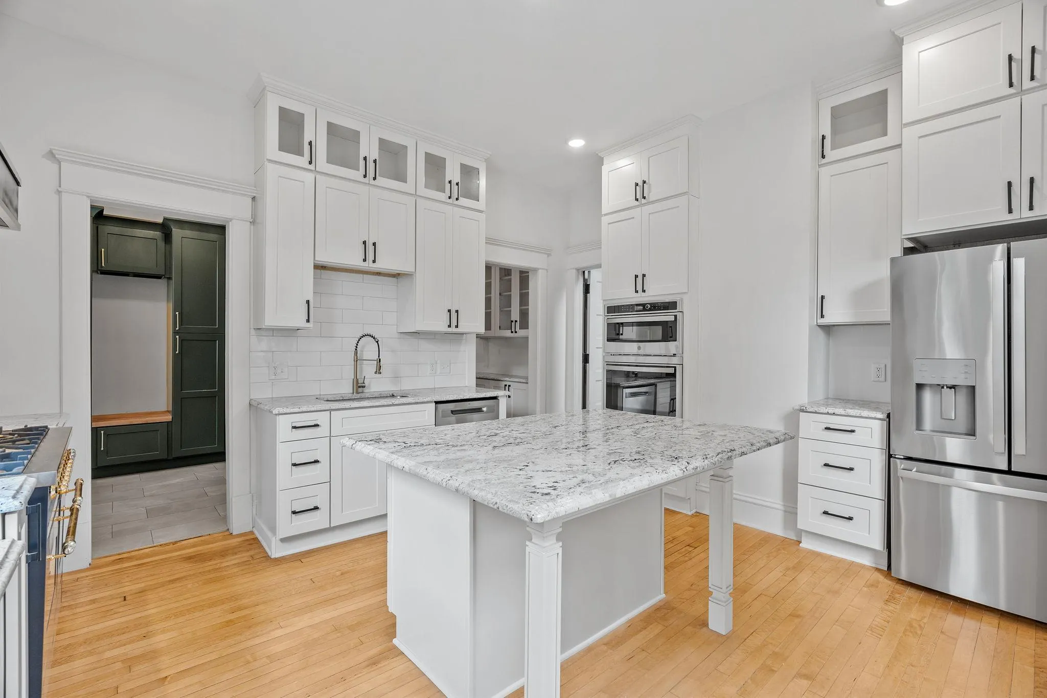 Photo 66 of 794 Lincoln Avenue
