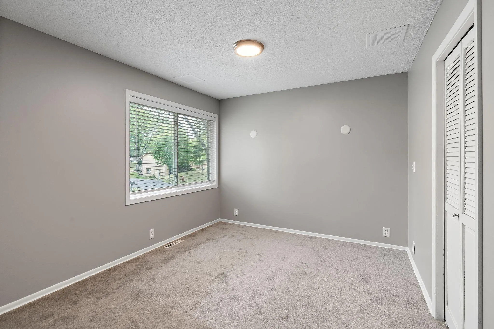 Photo 16 of 241 Harrington Drive